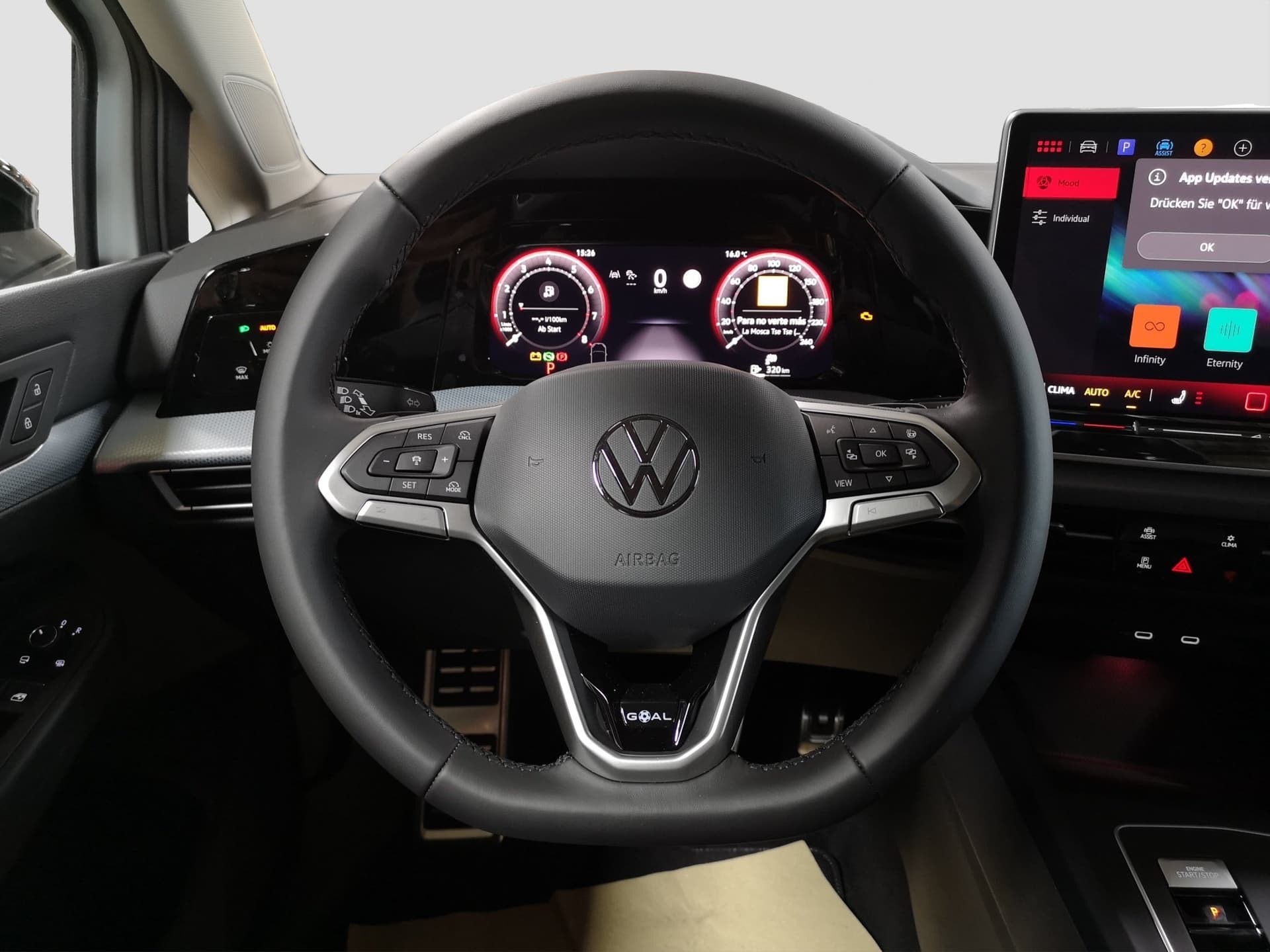 Volkswagen Golf Life 1.5 l eTSI OPF  DSG Bild 10