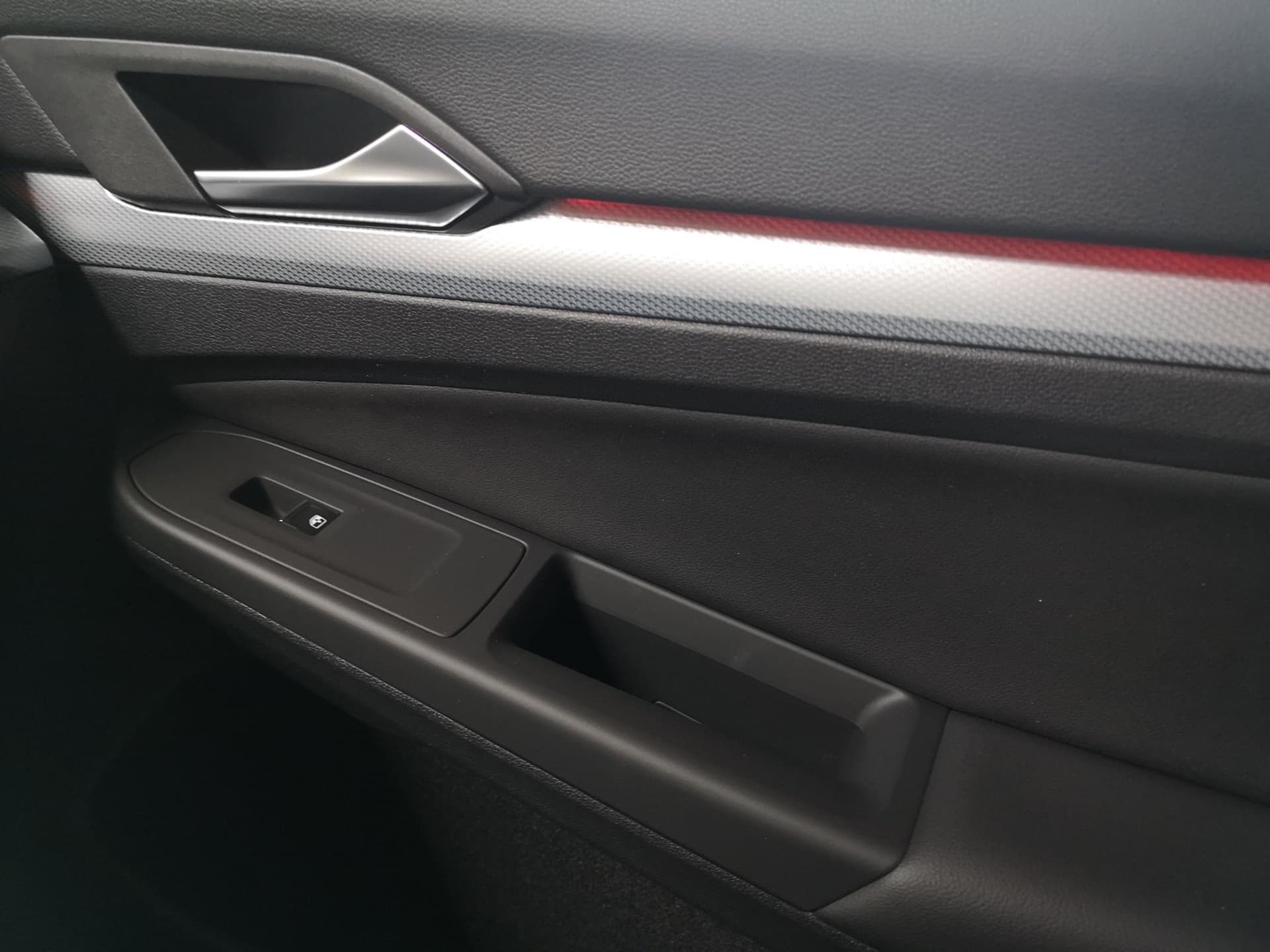 Volkswagen Golf Life 1.5 l eTSI OPF  DSG Bild 14