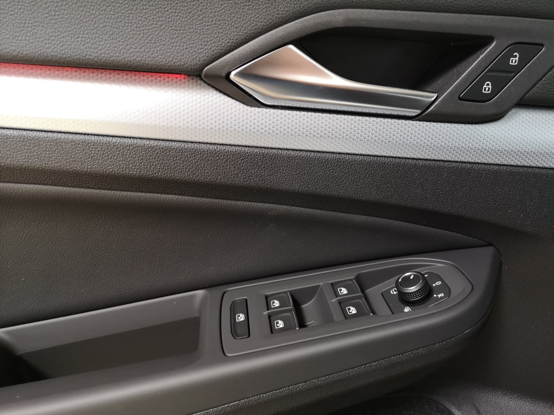 Volkswagen Golf Life 1.5 l eTSI OPF  DSG Bild 18