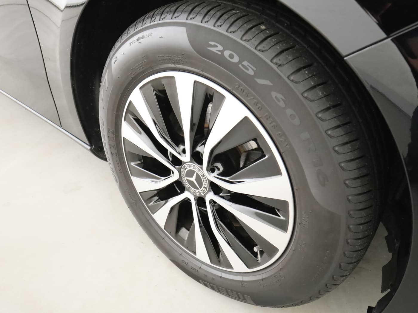 Mercedes-Benz A 180 d Bild 21
