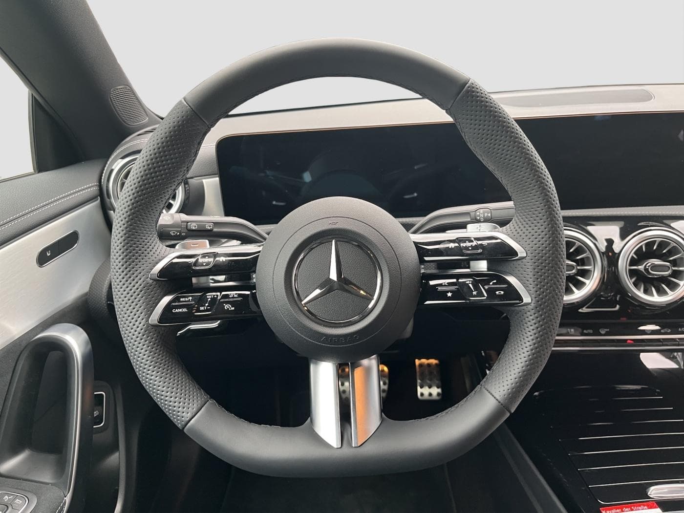 Mercedes-Benz CLA 200 SB Bild 10
