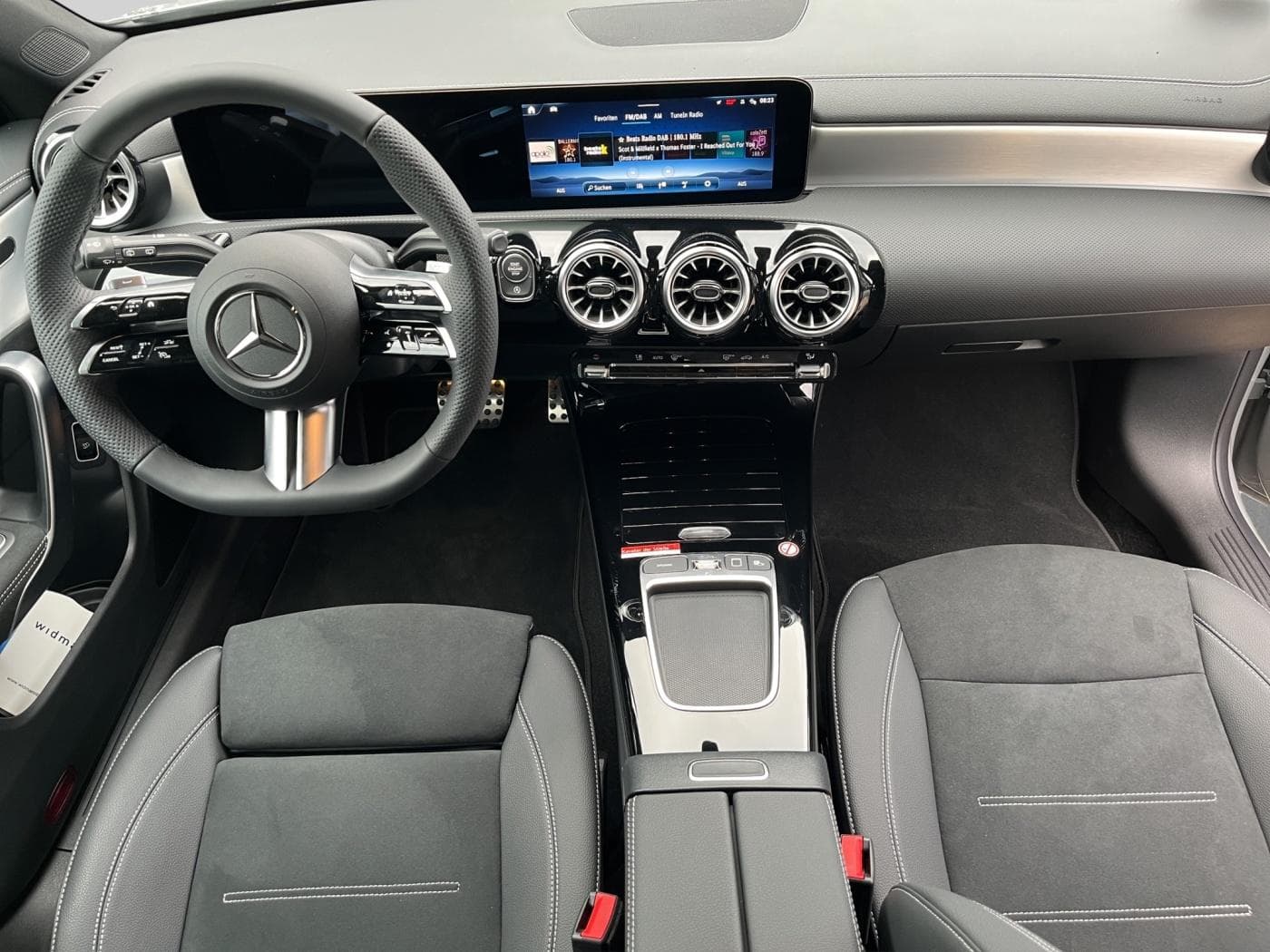 Mercedes-Benz CLA 200 SB Bild 12
