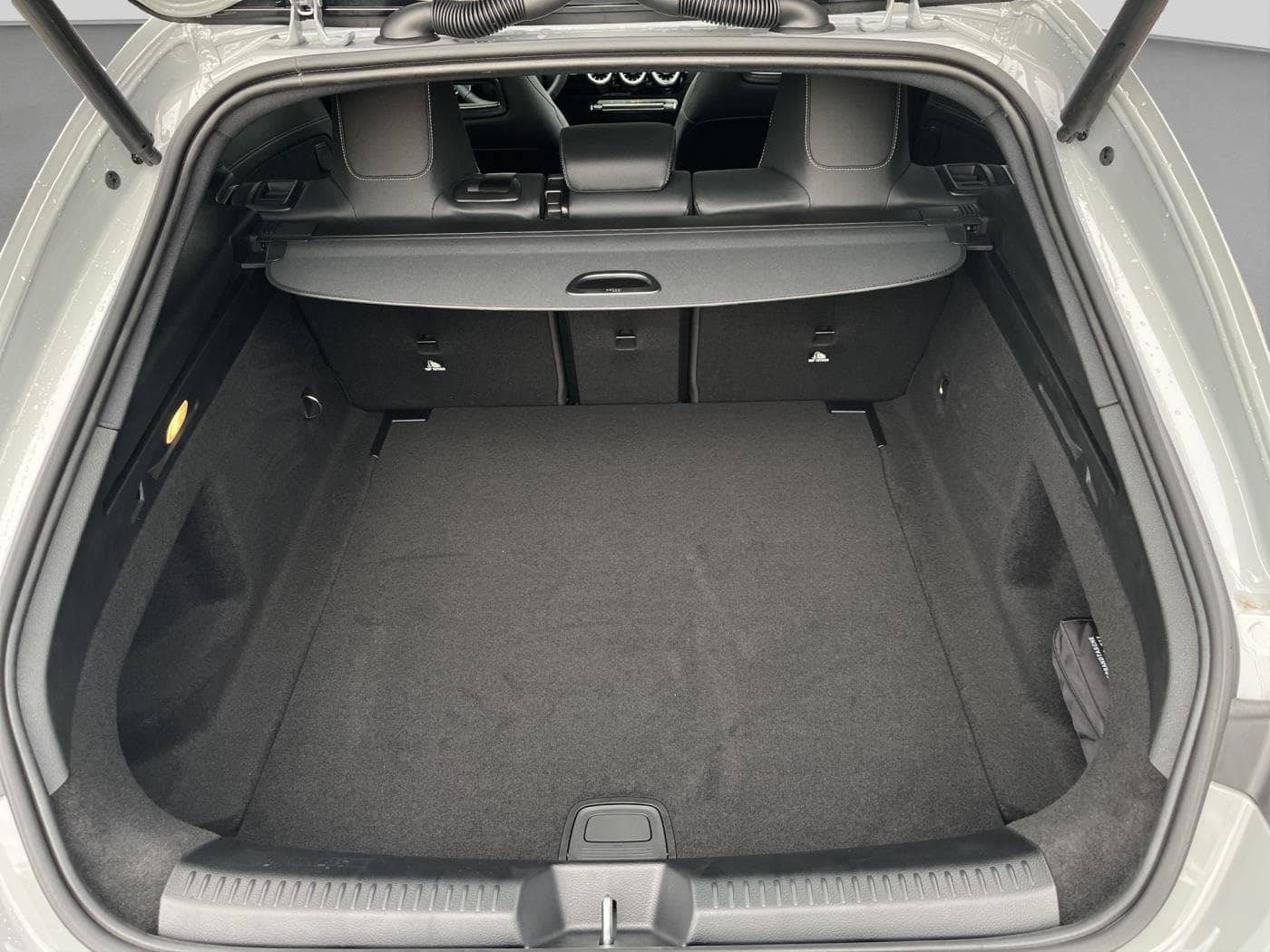 Mercedes-Benz CLA 200 SB Bild 16