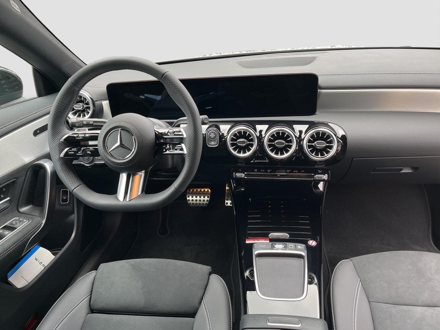 Mercedes-Benz CLA 200 SB Bild 9