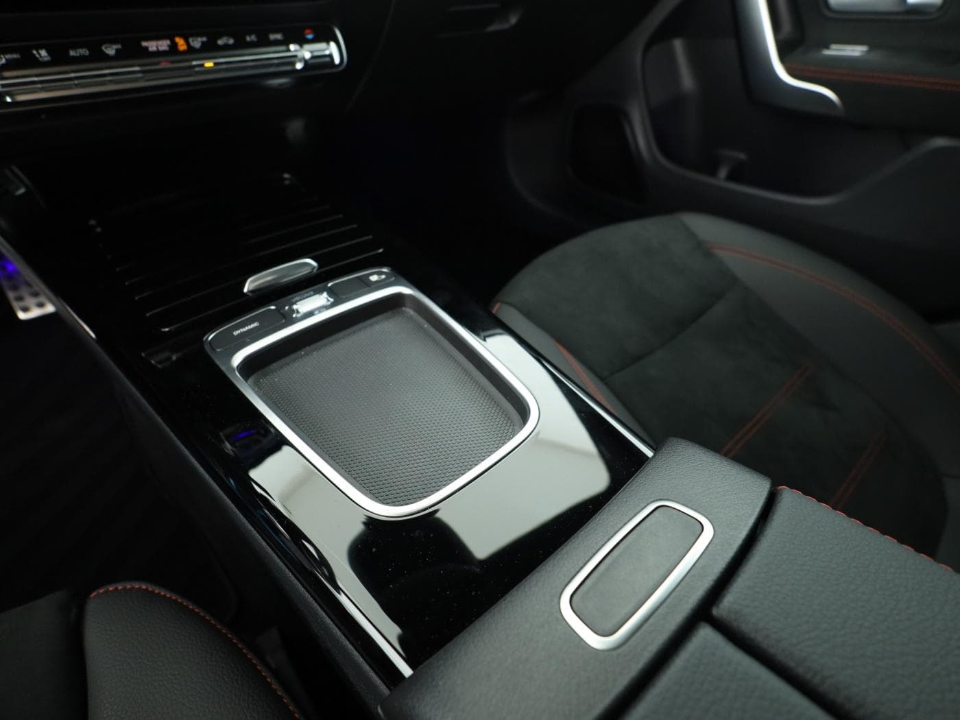 Mercedes-Benz CLA 200 Bild 15