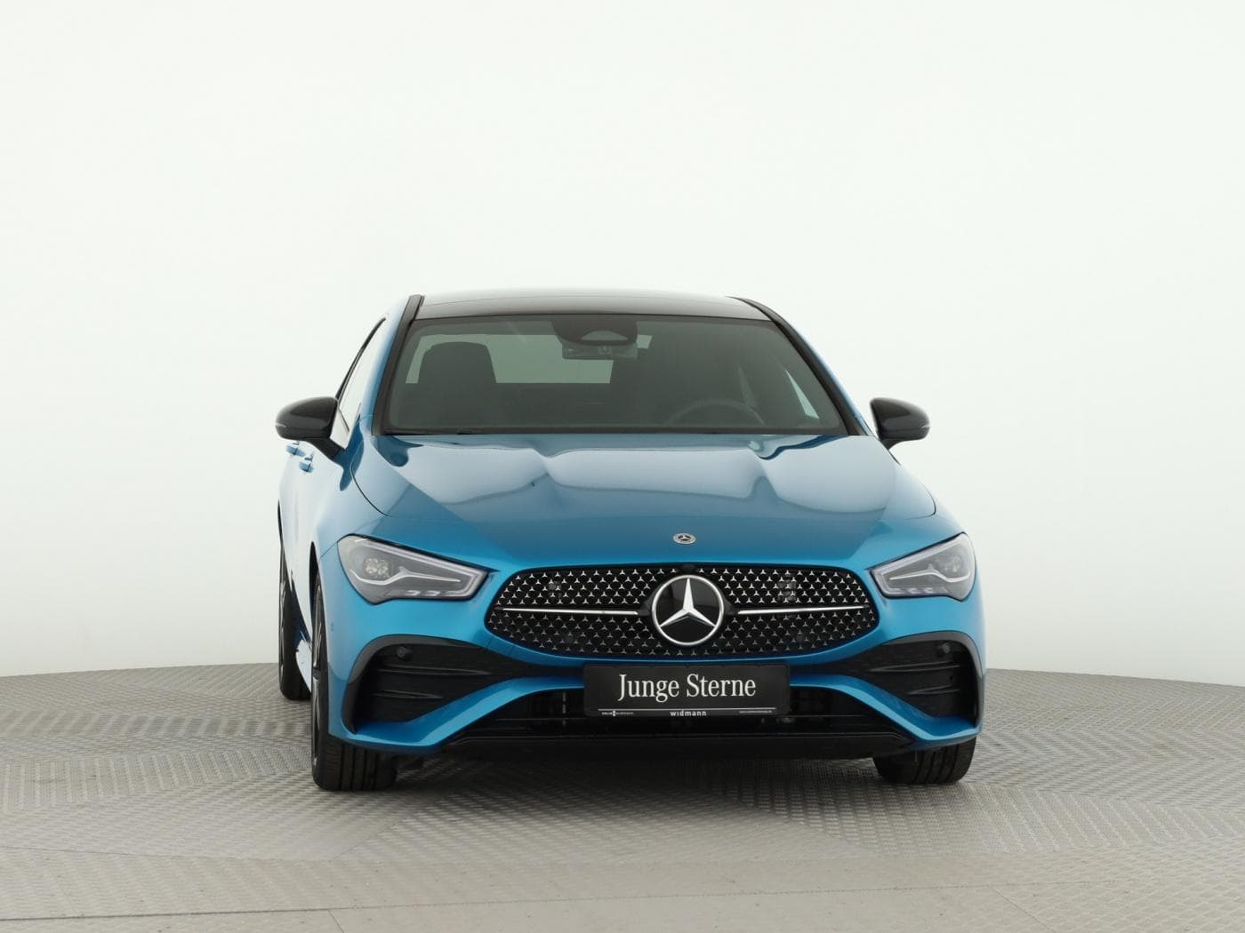 Mercedes-Benz CLA 200 Bild 3