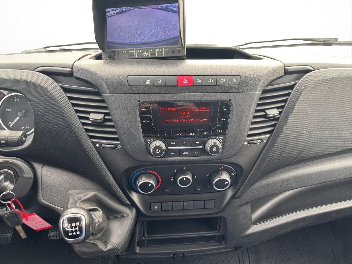 IVECO Daily 35S16H3 DOKA Dreiseitenkipper Bild 12