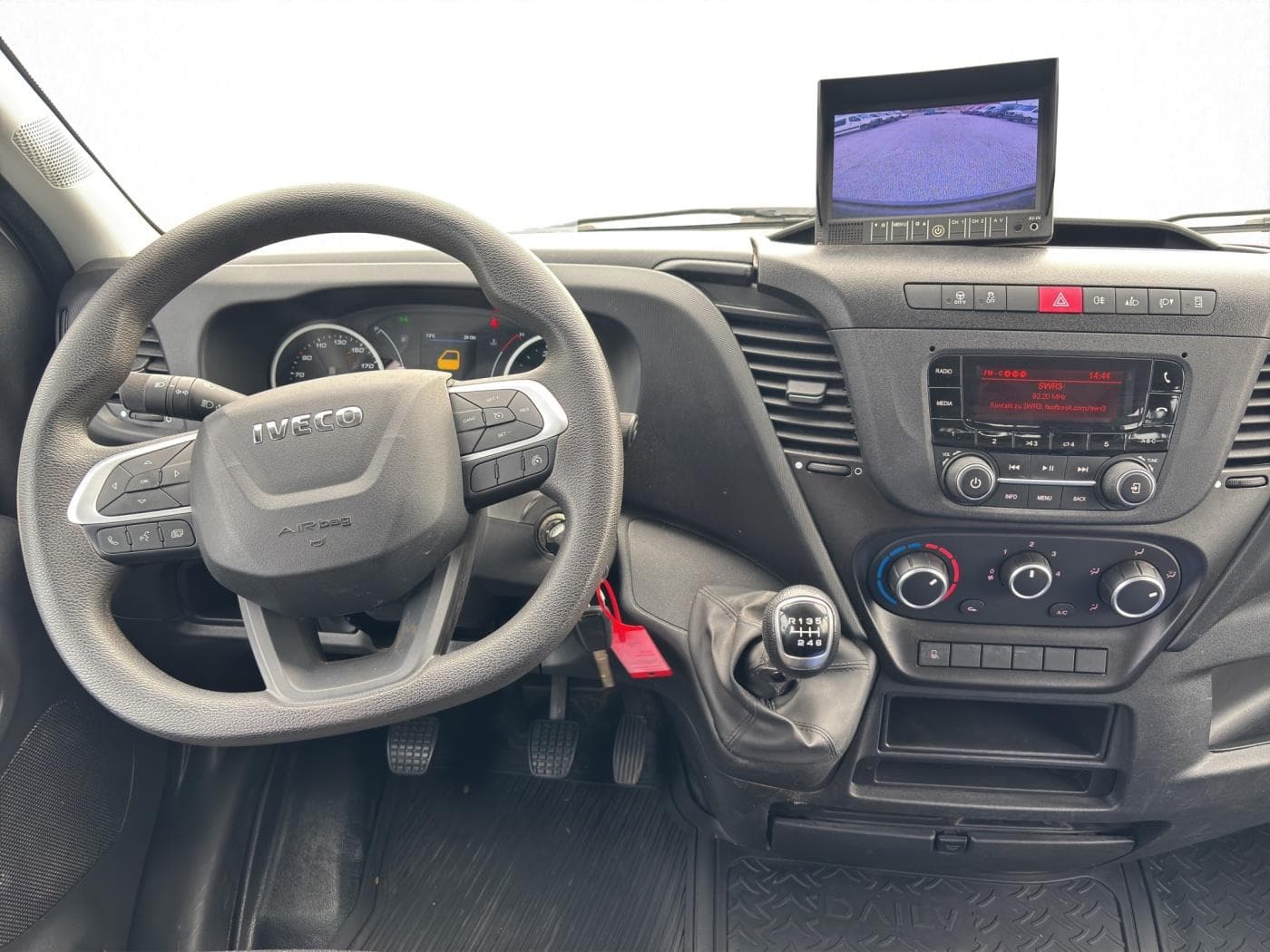 IVECO Daily 35S16H3 DOKA Dreiseitenkipper Bild 9