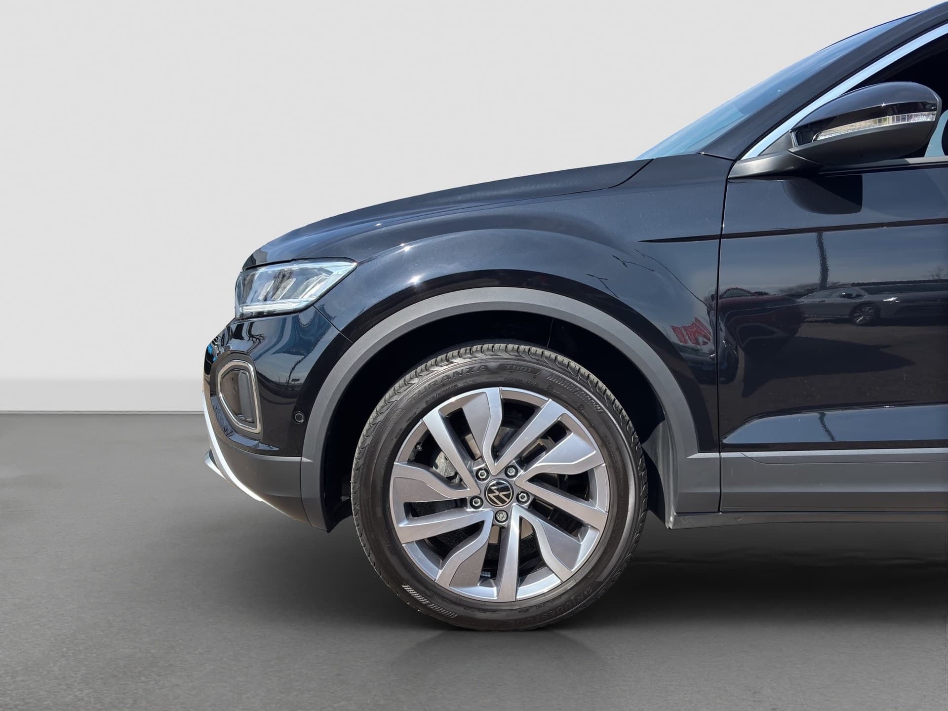 Volkswagen T-ROC GOAL 1.0 TSI 110 PS ACC Standheizung Kamera Bild 13