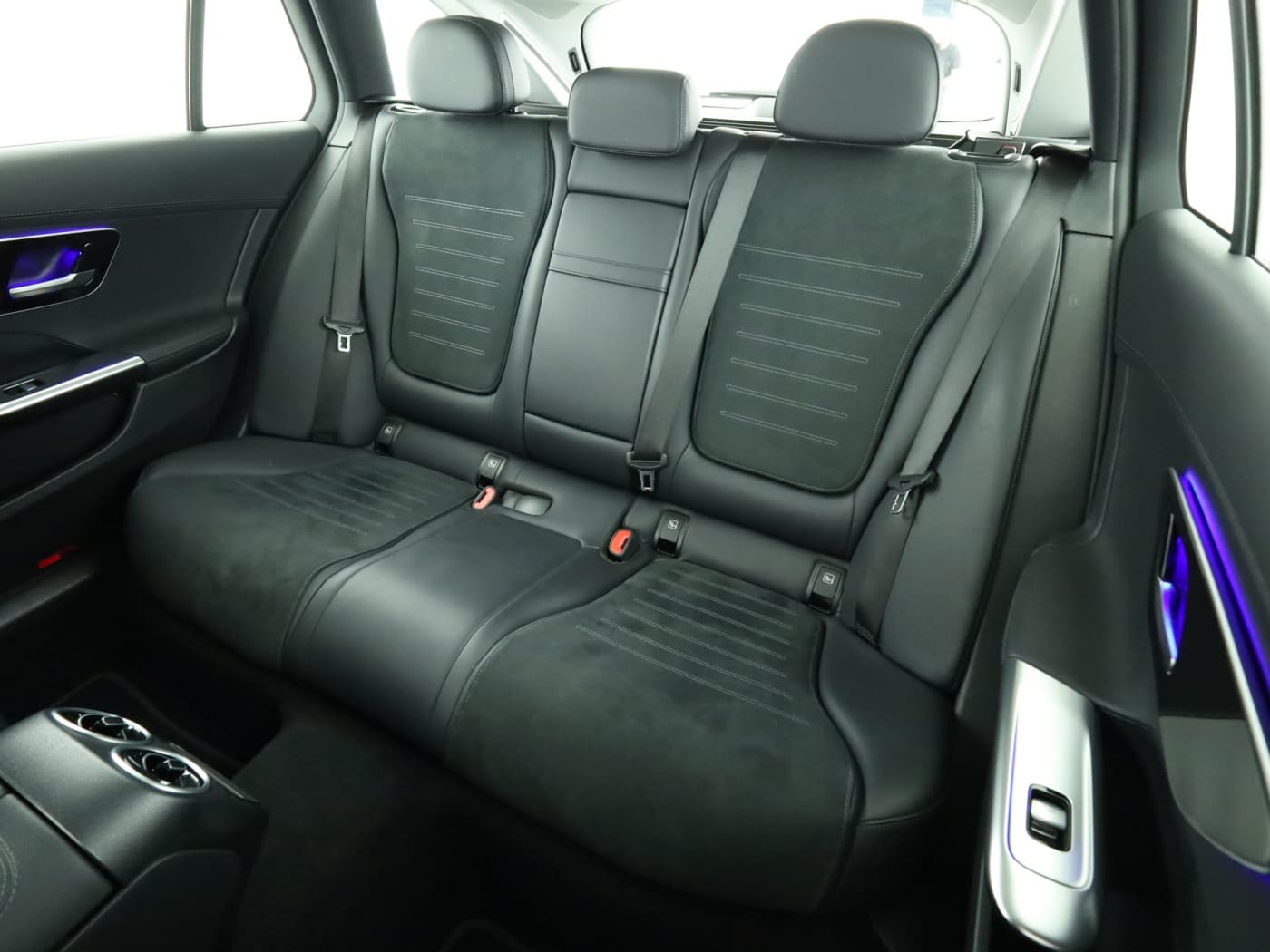 Mercedes-Benz C 180 T Bild 18