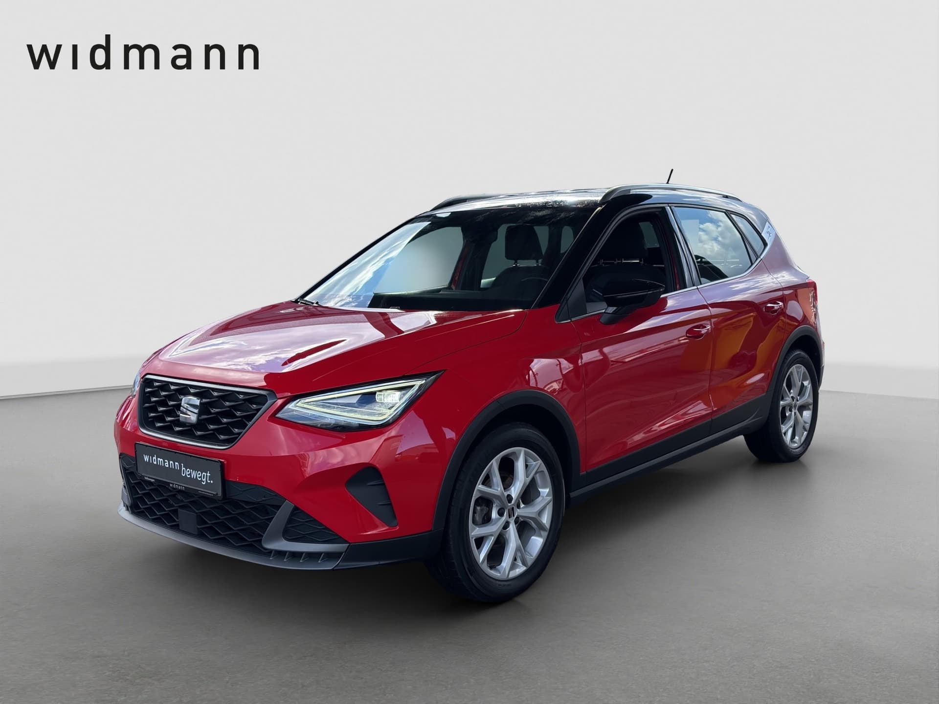 Seat Arona FR 1.0 TSI 110 PS NAVI GRA LED Bild 1
