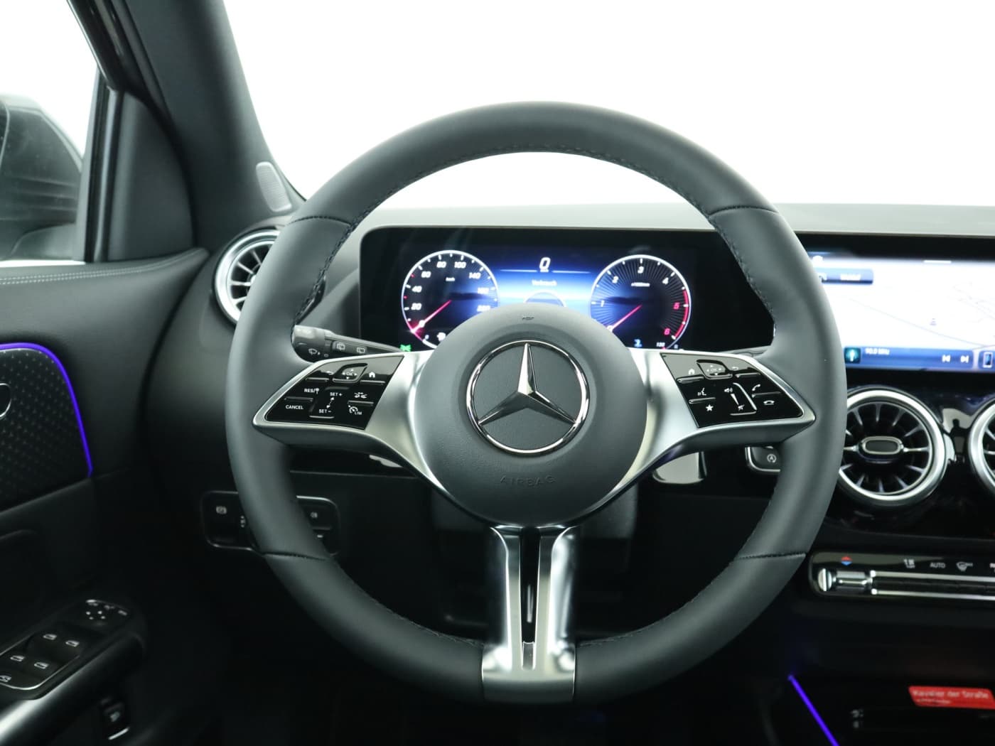 Mercedes-Benz GLA 220 d 4MATIC Bild 11