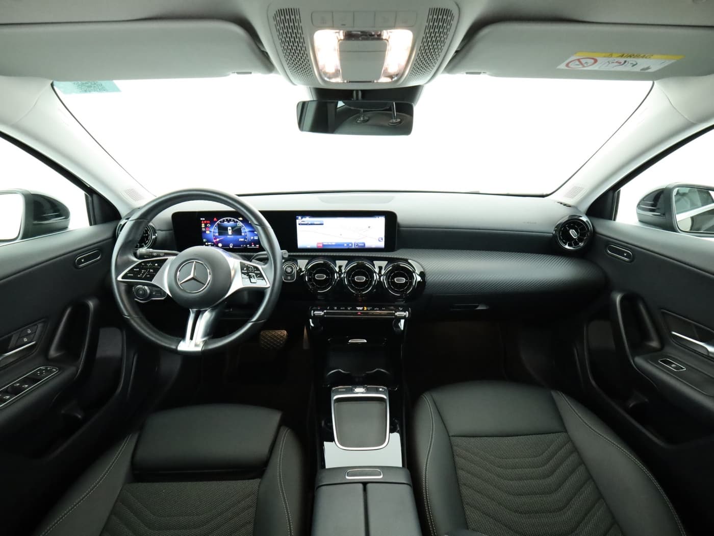 Mercedes-Benz A 180 d Bild 19