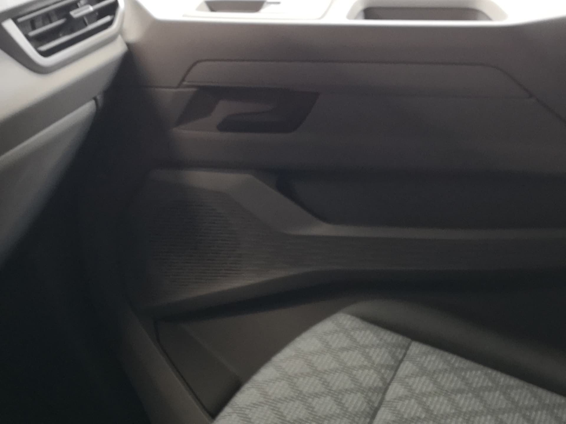 Volkswagen Transporter Kasten 2.0 TDI Bild 14