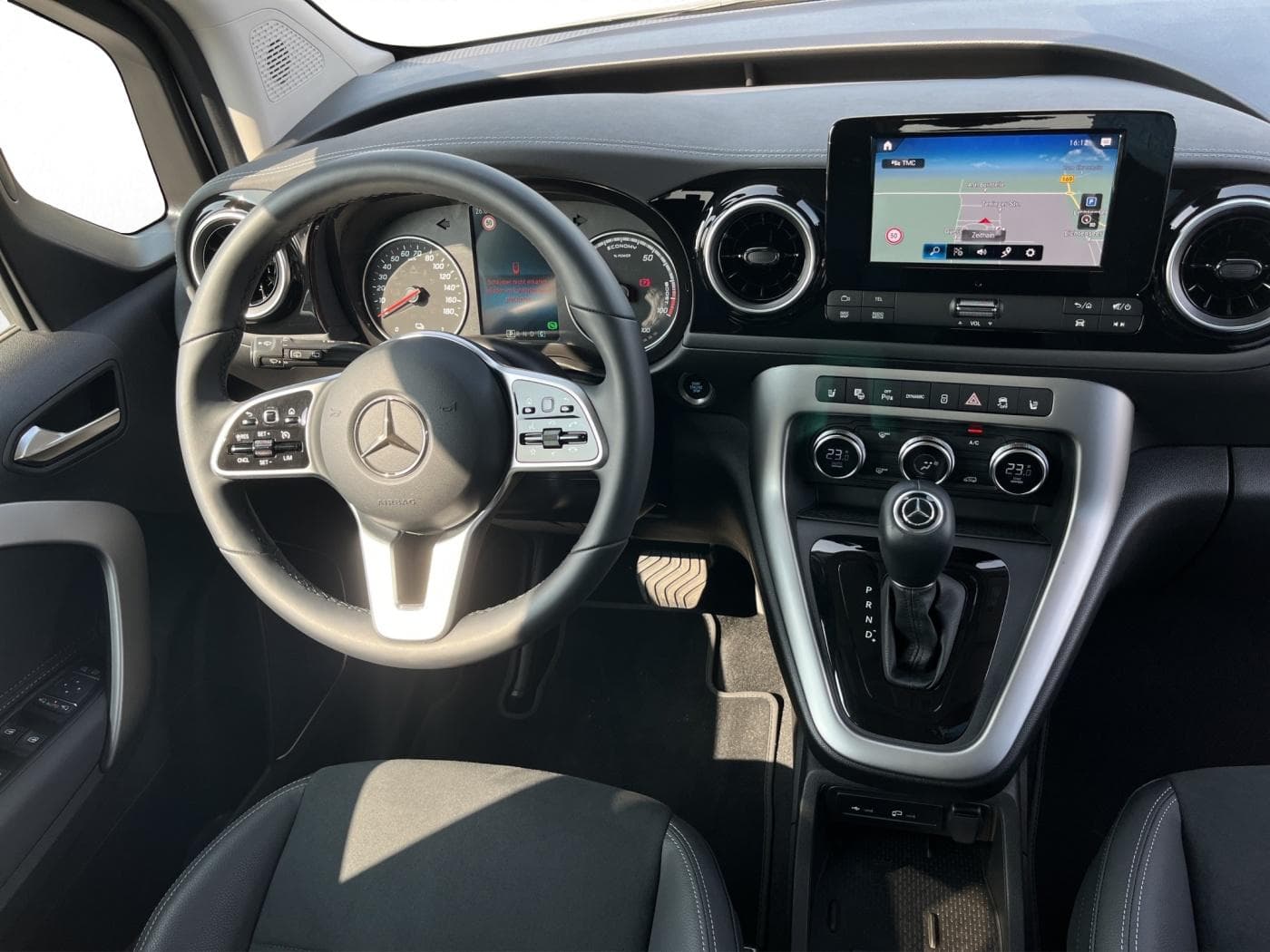 Mercedes-Benz EQT 200 Bild 8