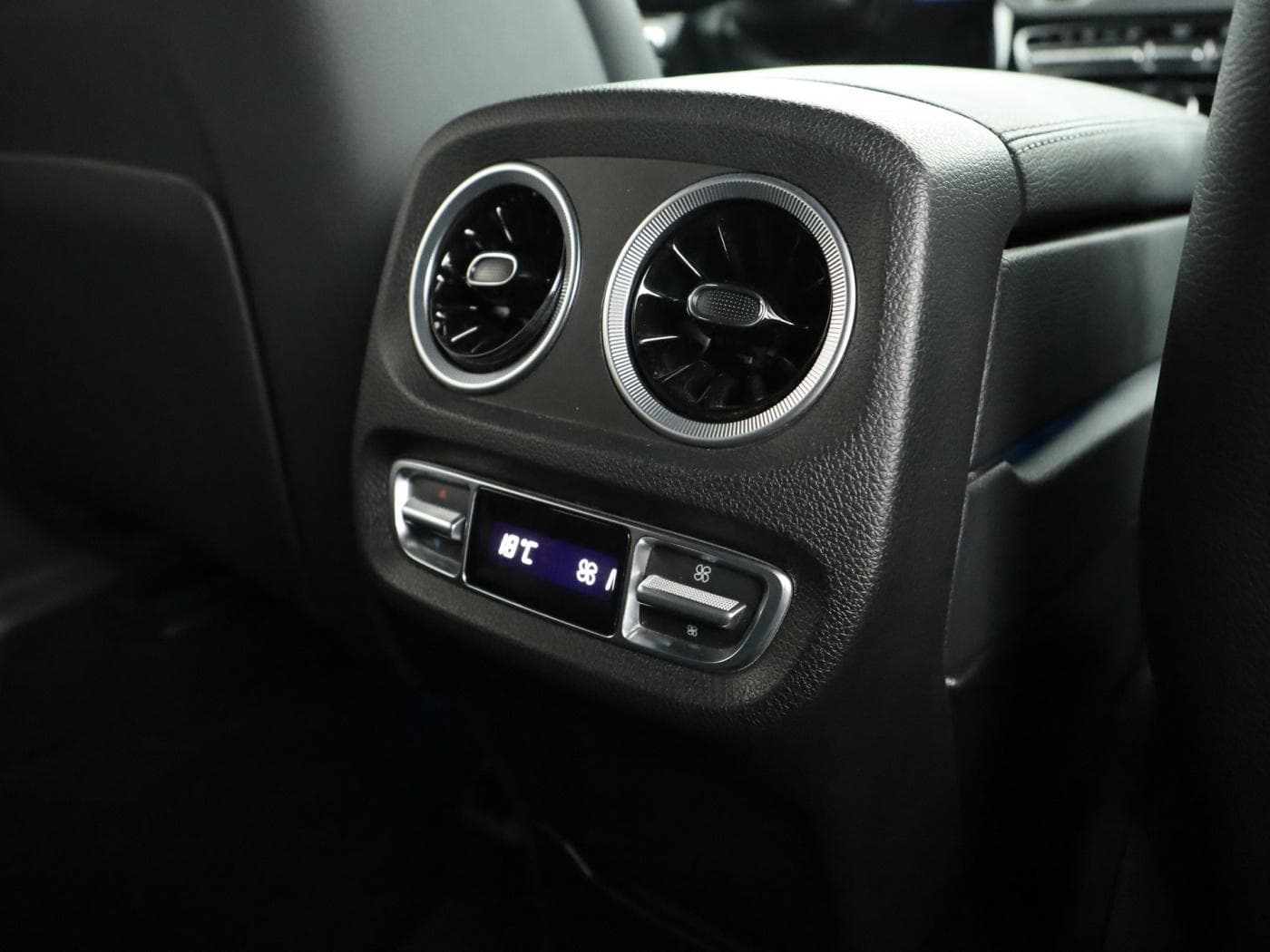 Mercedes-Benz G 400 d Bild 23