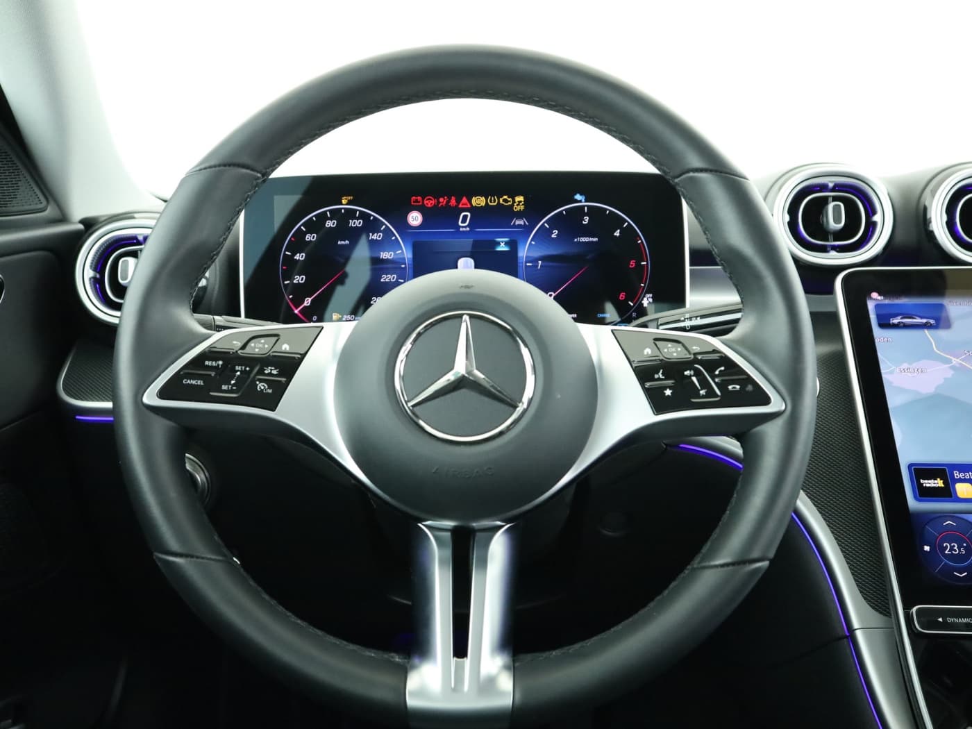 Mercedes-Benz C 220 d Bild 11