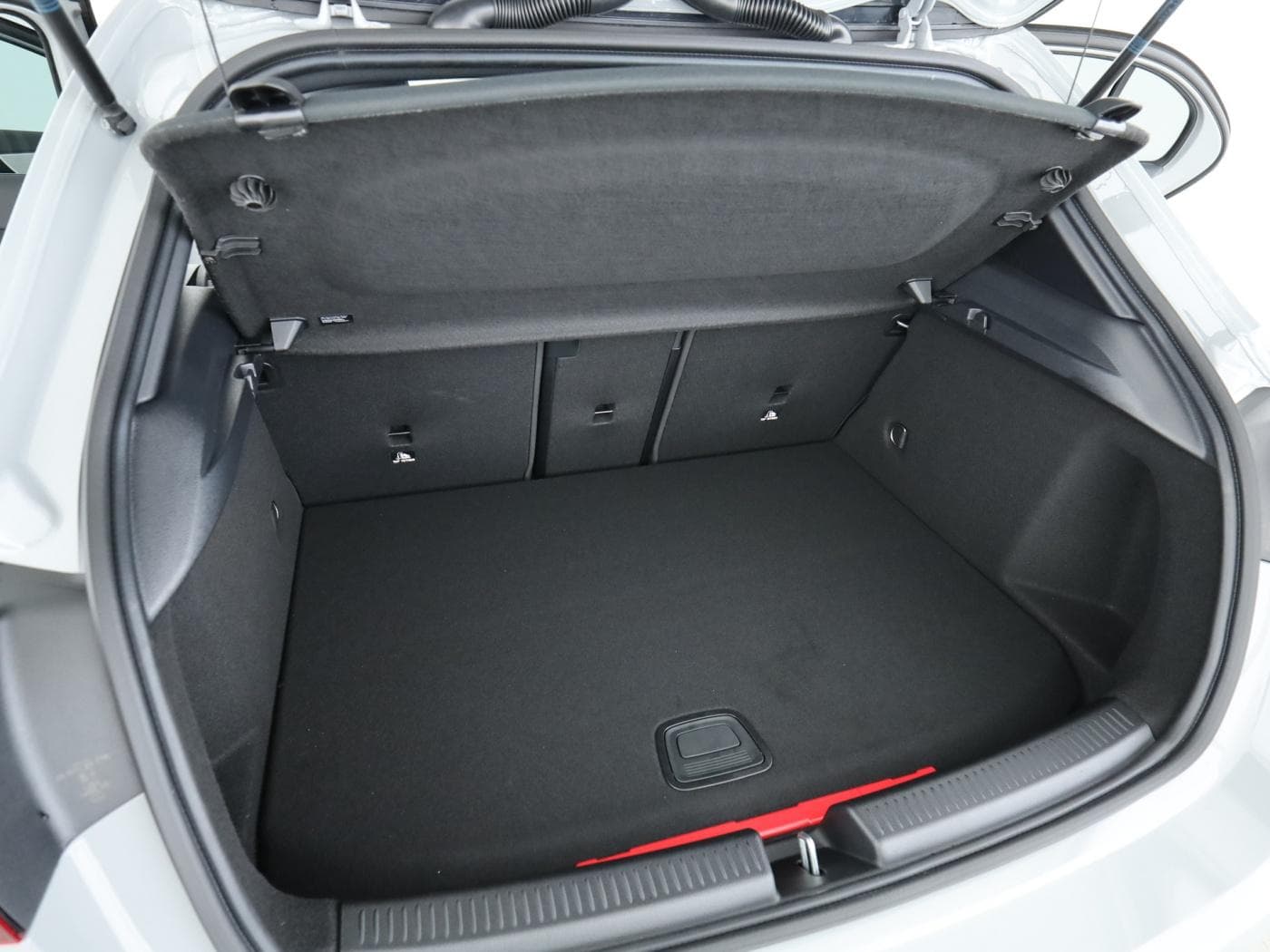 Mercedes-Benz A 250 e Bild 22