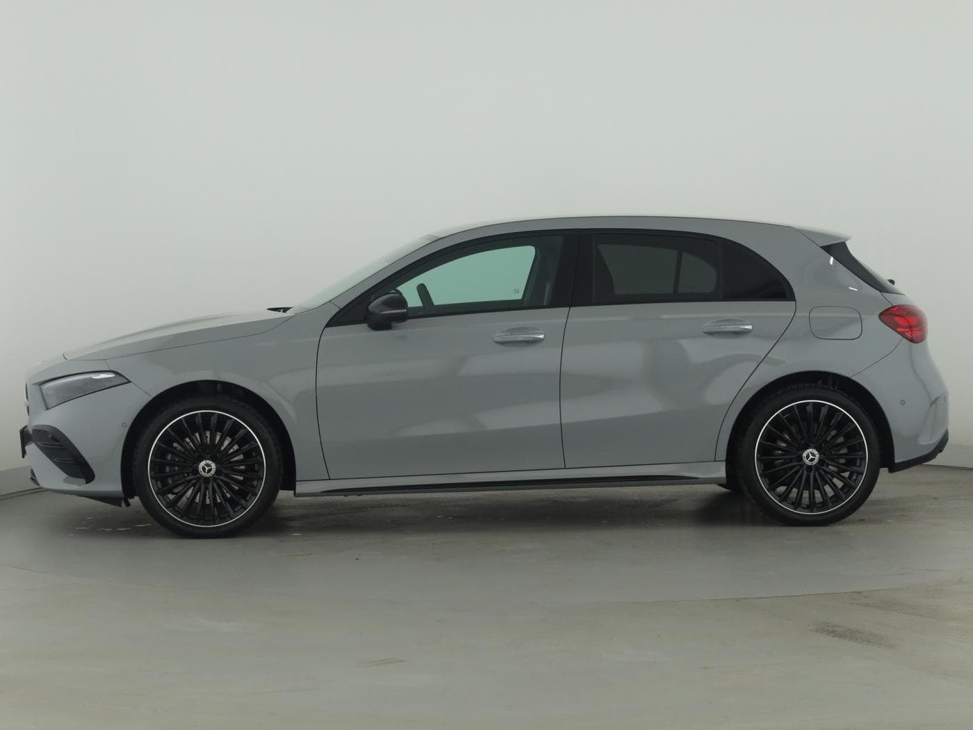 Mercedes-Benz A 250 e Bild 7