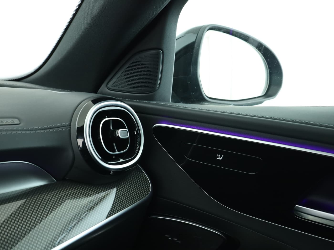 Mercedes-Benz C 300 e Bild 16