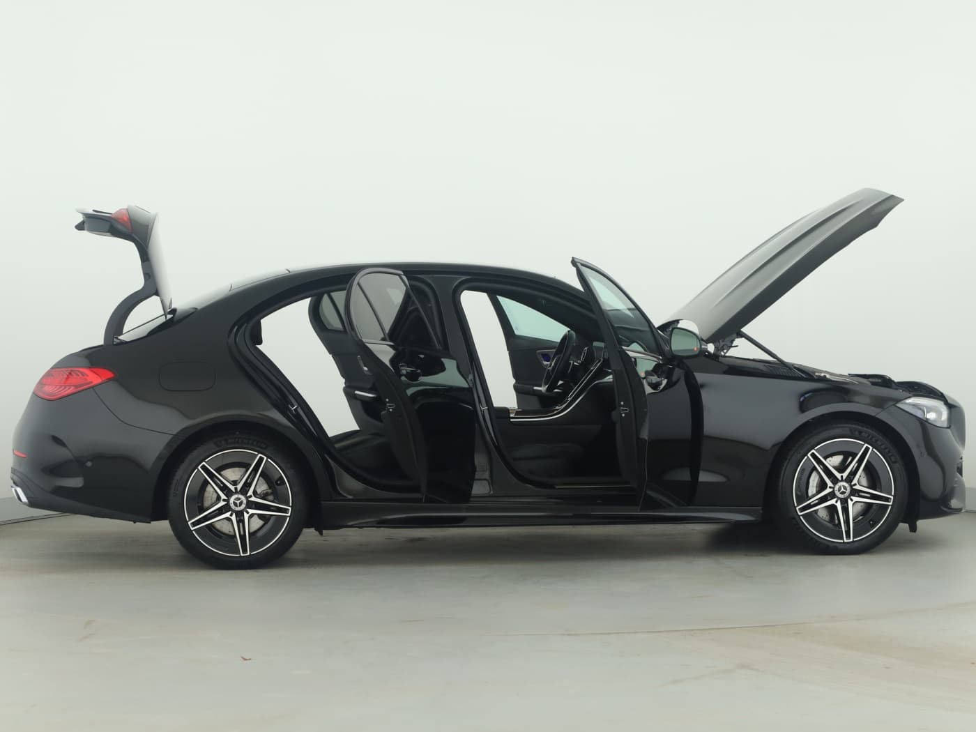 Mercedes-Benz C 300 e Bild 8