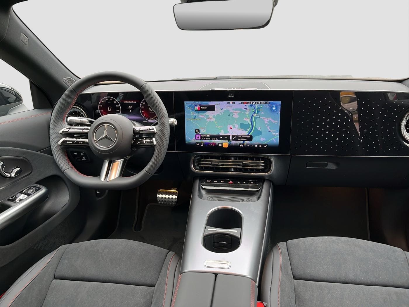 Mercedes-Benz CLA 250+ EQ Bild 9