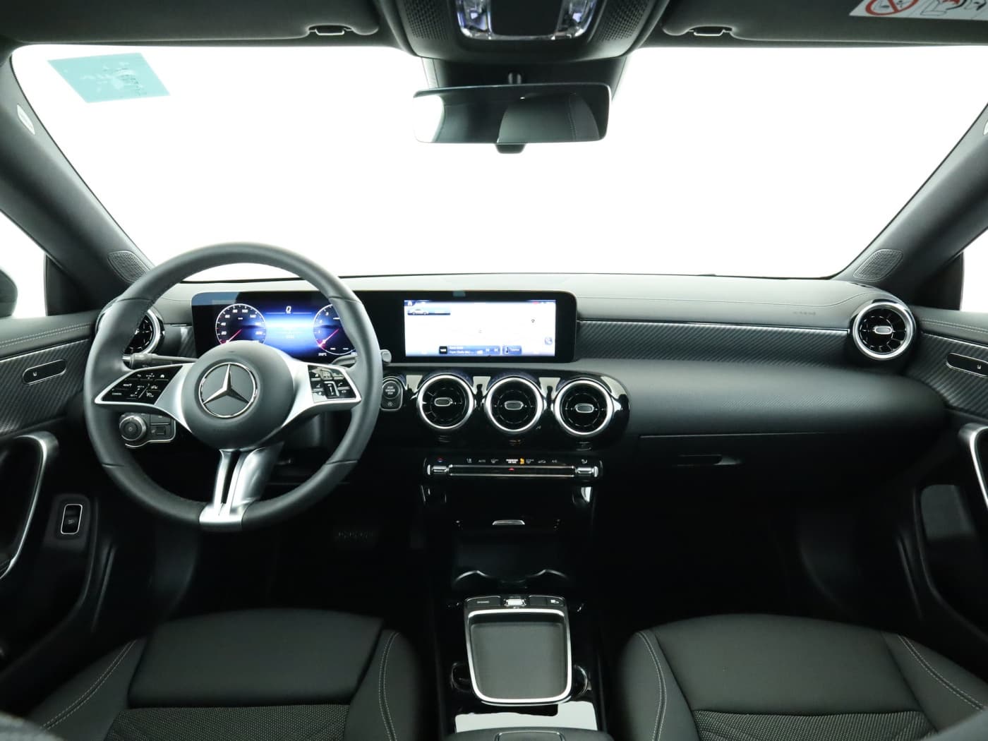 Mercedes-Benz CLA 180 Bild 19