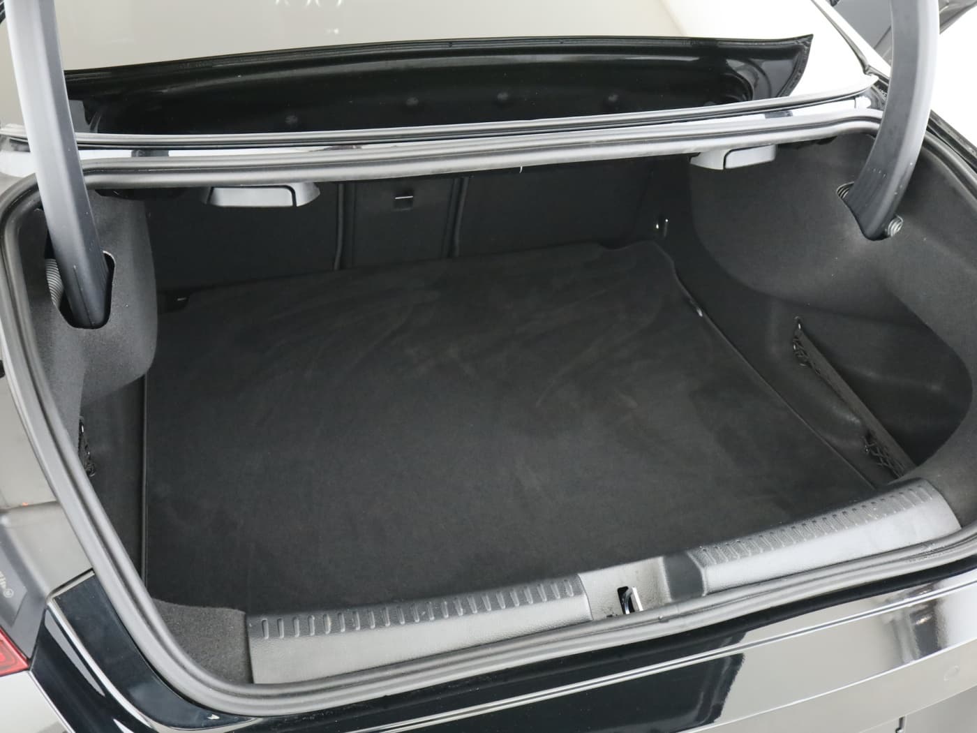 Mercedes-Benz CLA 180 Bild 22