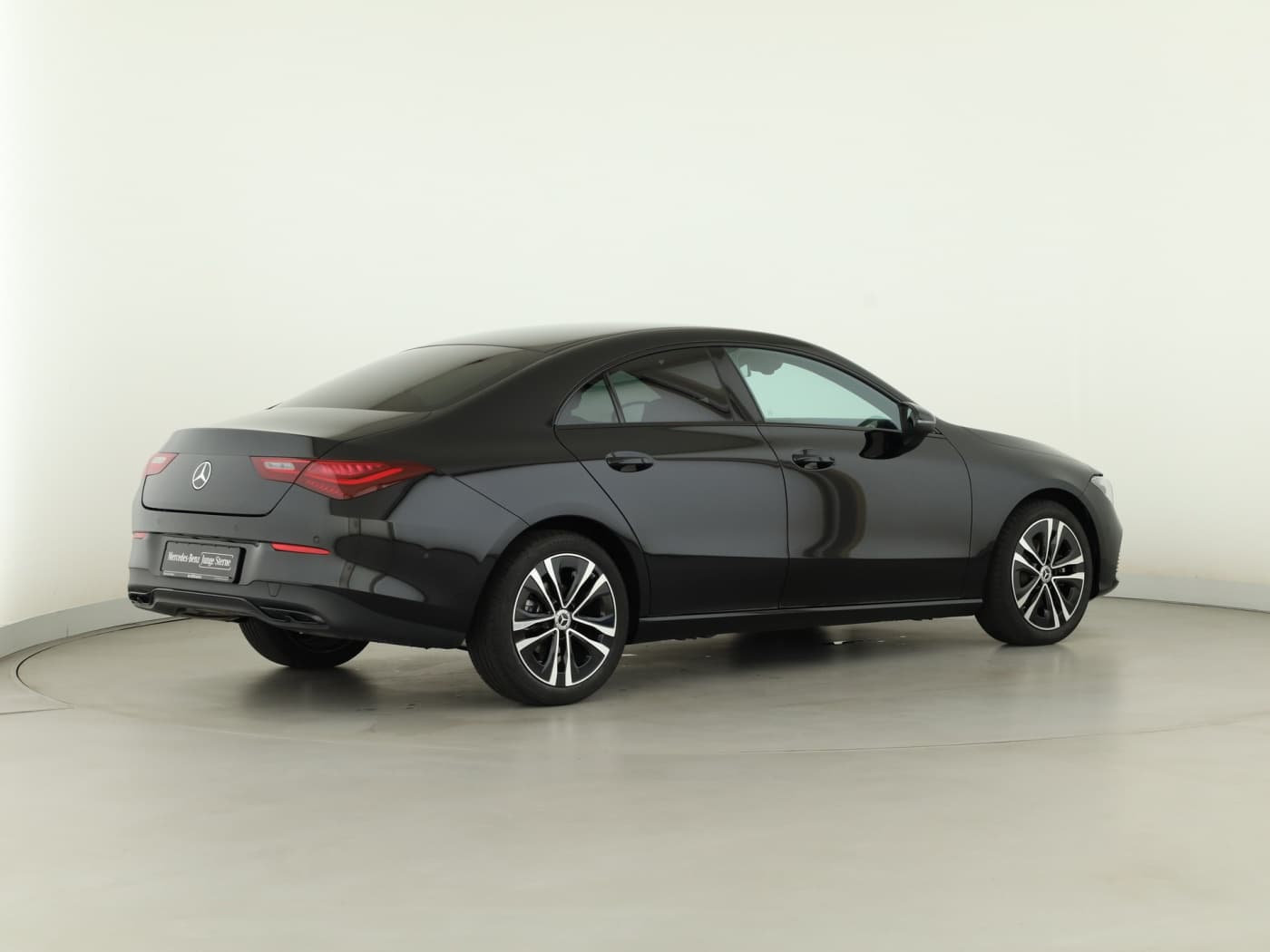 Mercedes-Benz CLA 180 Bild 6