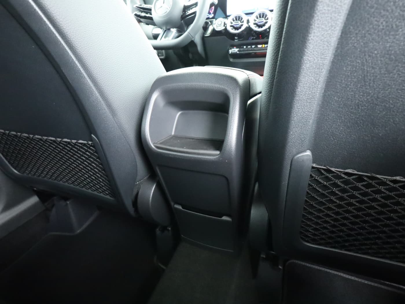 Mercedes-Benz GLA 200 Bild 24
