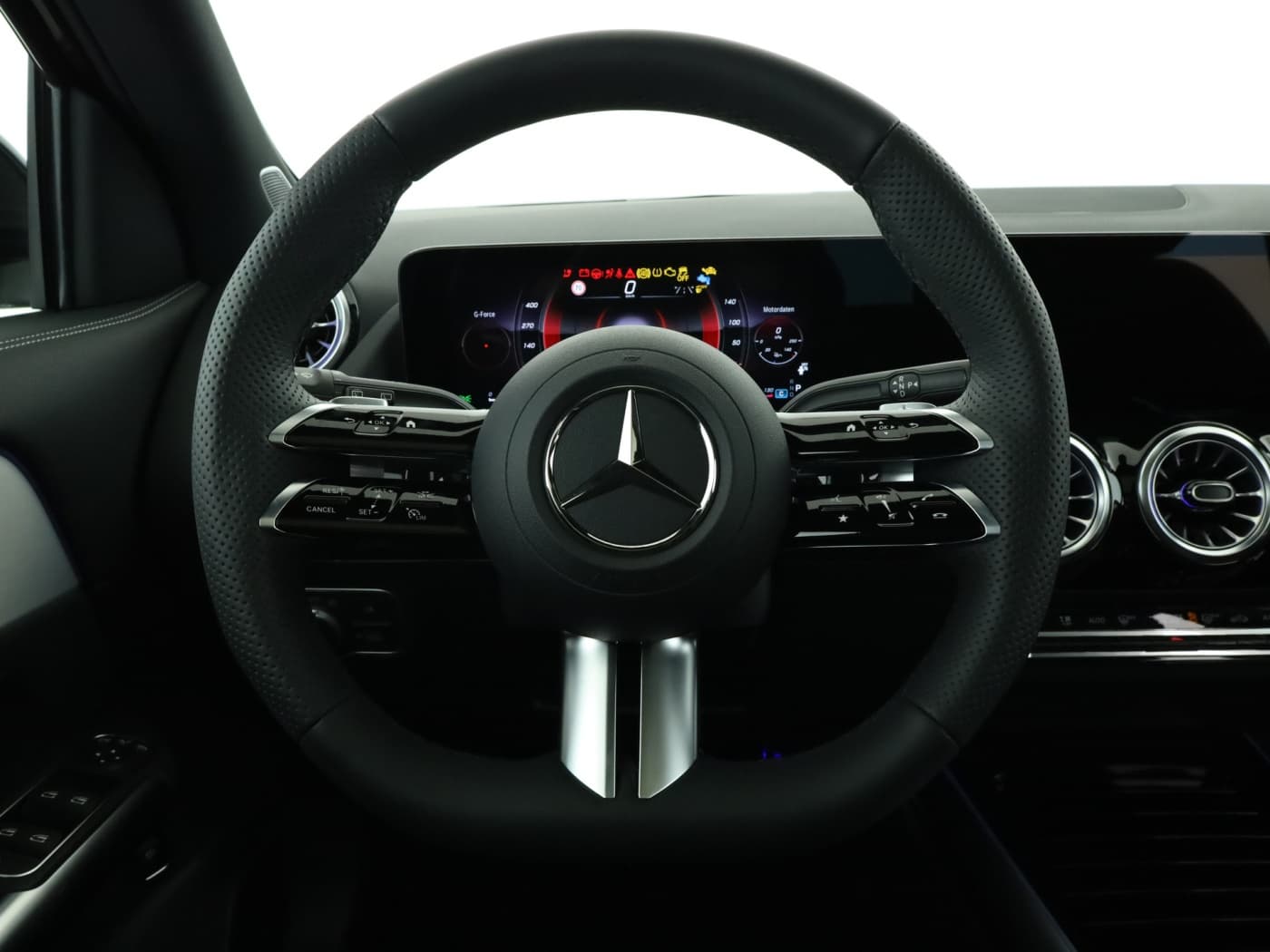 Mercedes-Benz GLA 220 d 4MATIC Bild 11