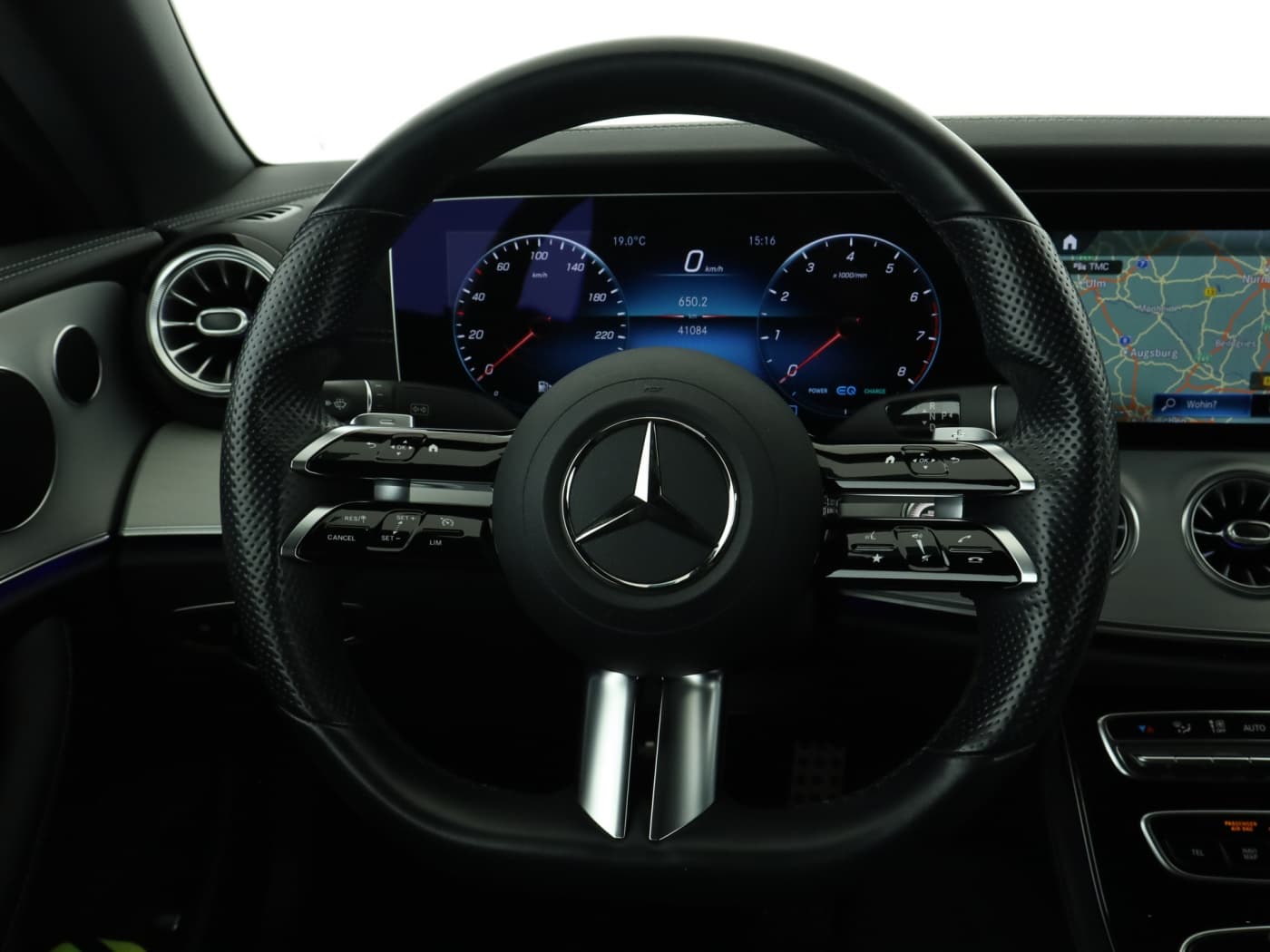 Mercedes-Benz E 300 Cabrio Bild 11