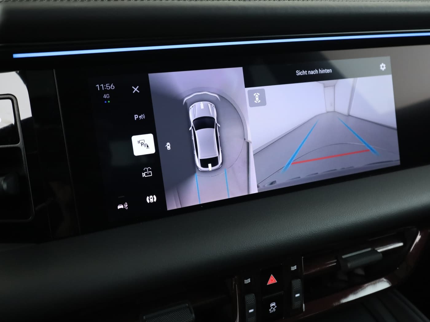 Porsche Macan 4S Electric Bild 26