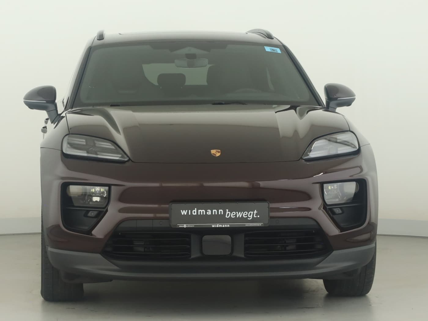 Porsche Macan 4S Electric Bild 3