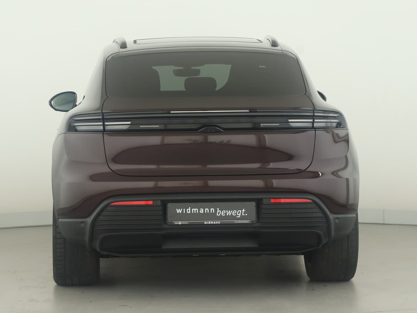 Porsche Macan 4S Electric Bild 4