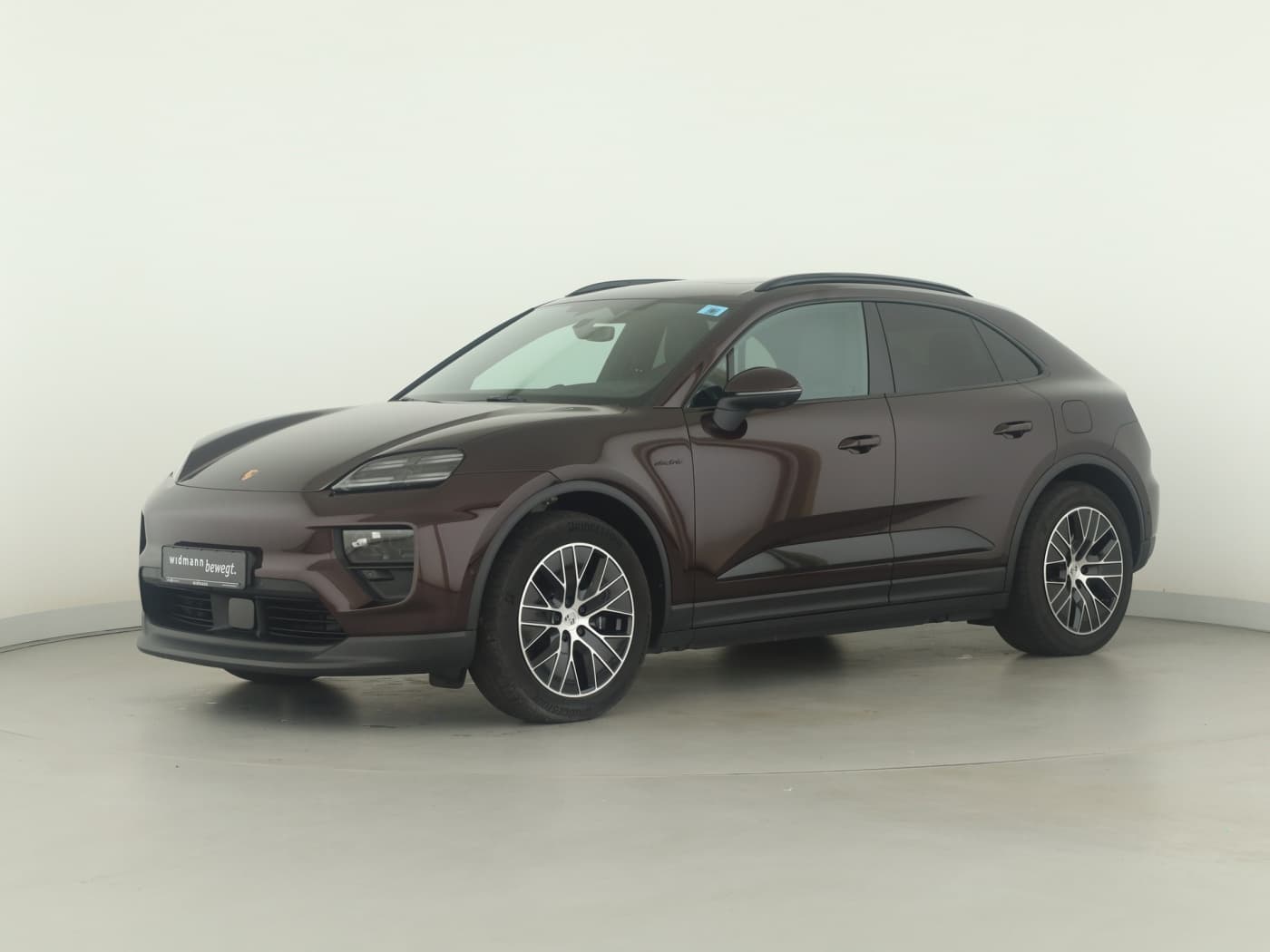 Porsche Macan 4S Electric Bild 5