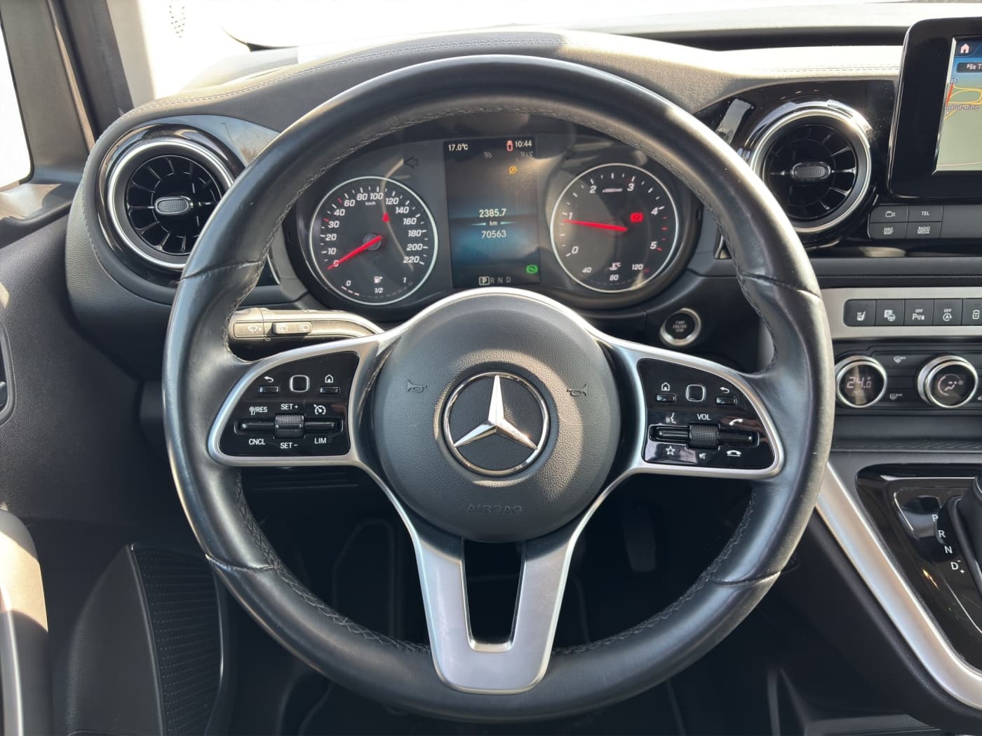 Mercedes-Benz T 180 d PROGRESSIVE Standard Bild 10