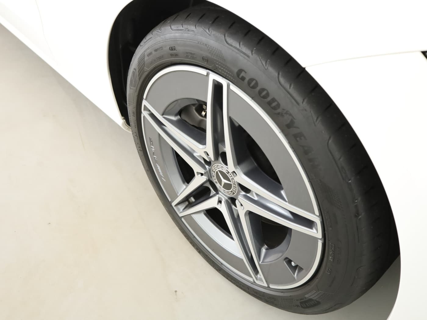 Mercedes-Benz C 220 d T Bild 22