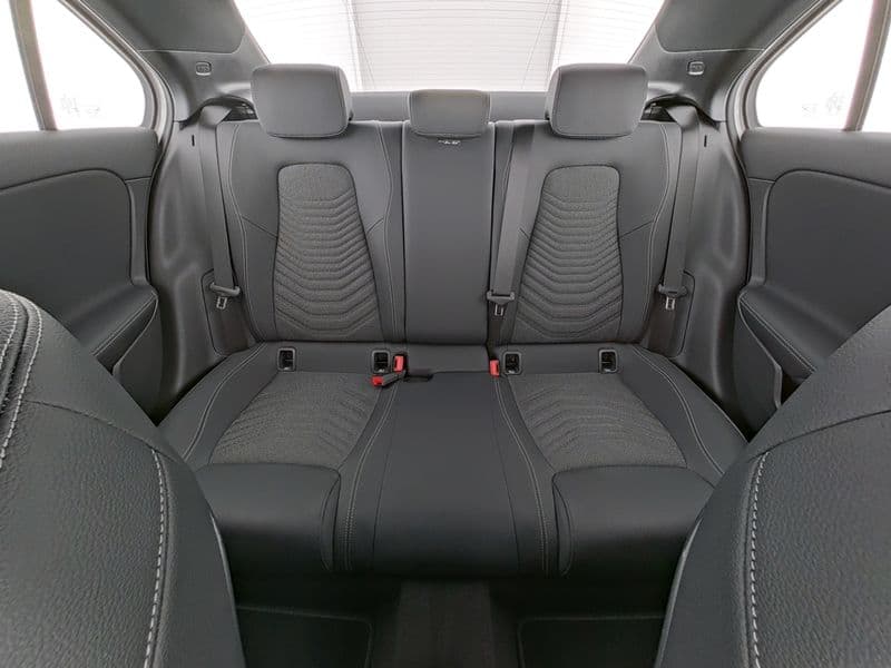 Mercedes-Benz A 200 Lim Bild 8