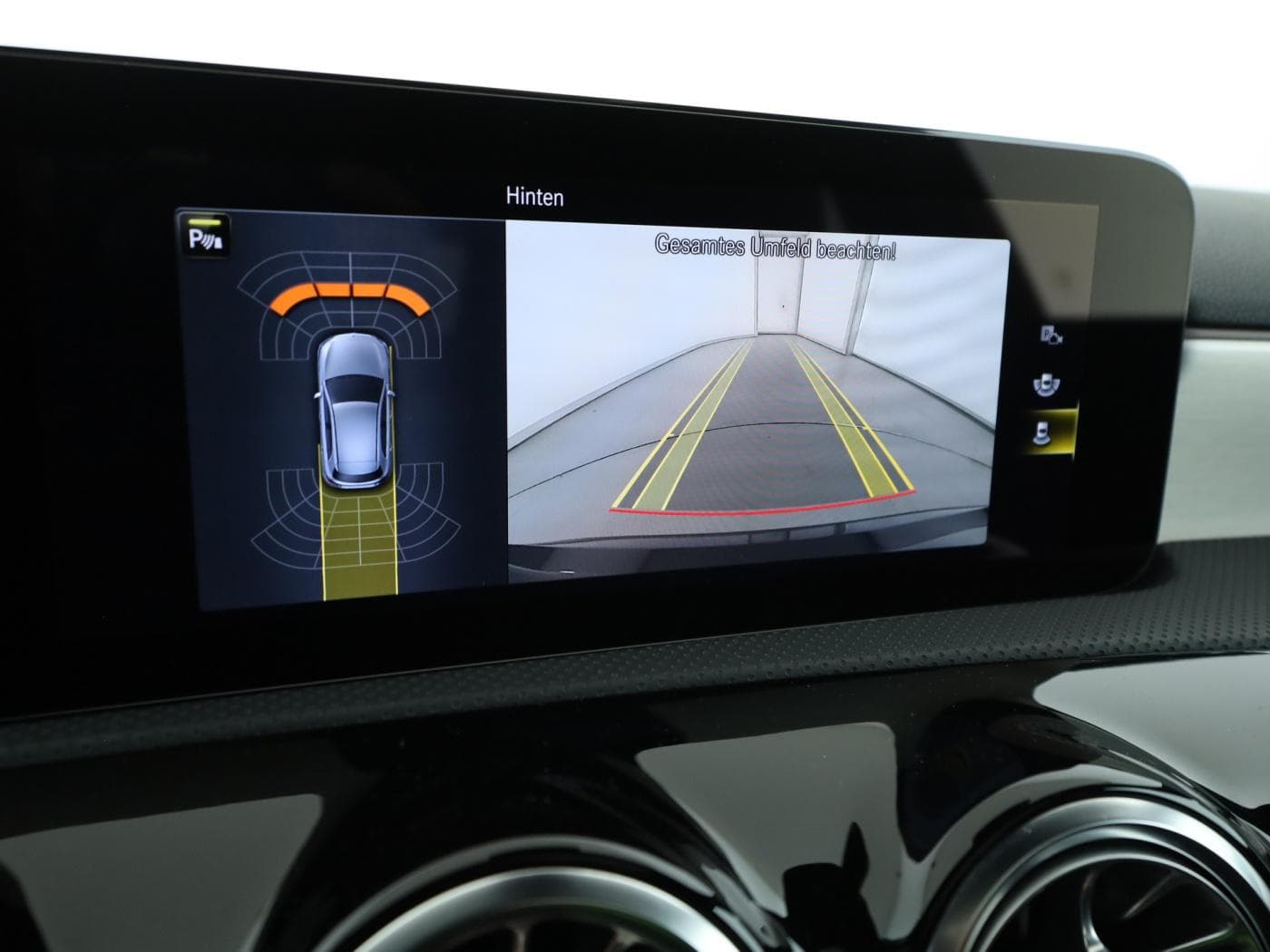 Mercedes-Benz A 250 4M Bild 26