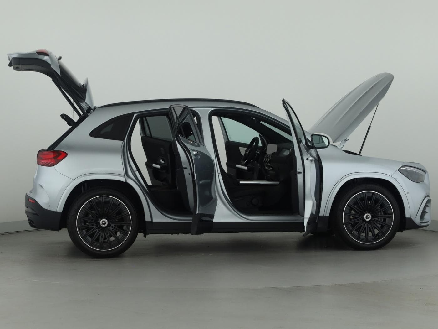 Mercedes-Benz GLA 180 Bild 8