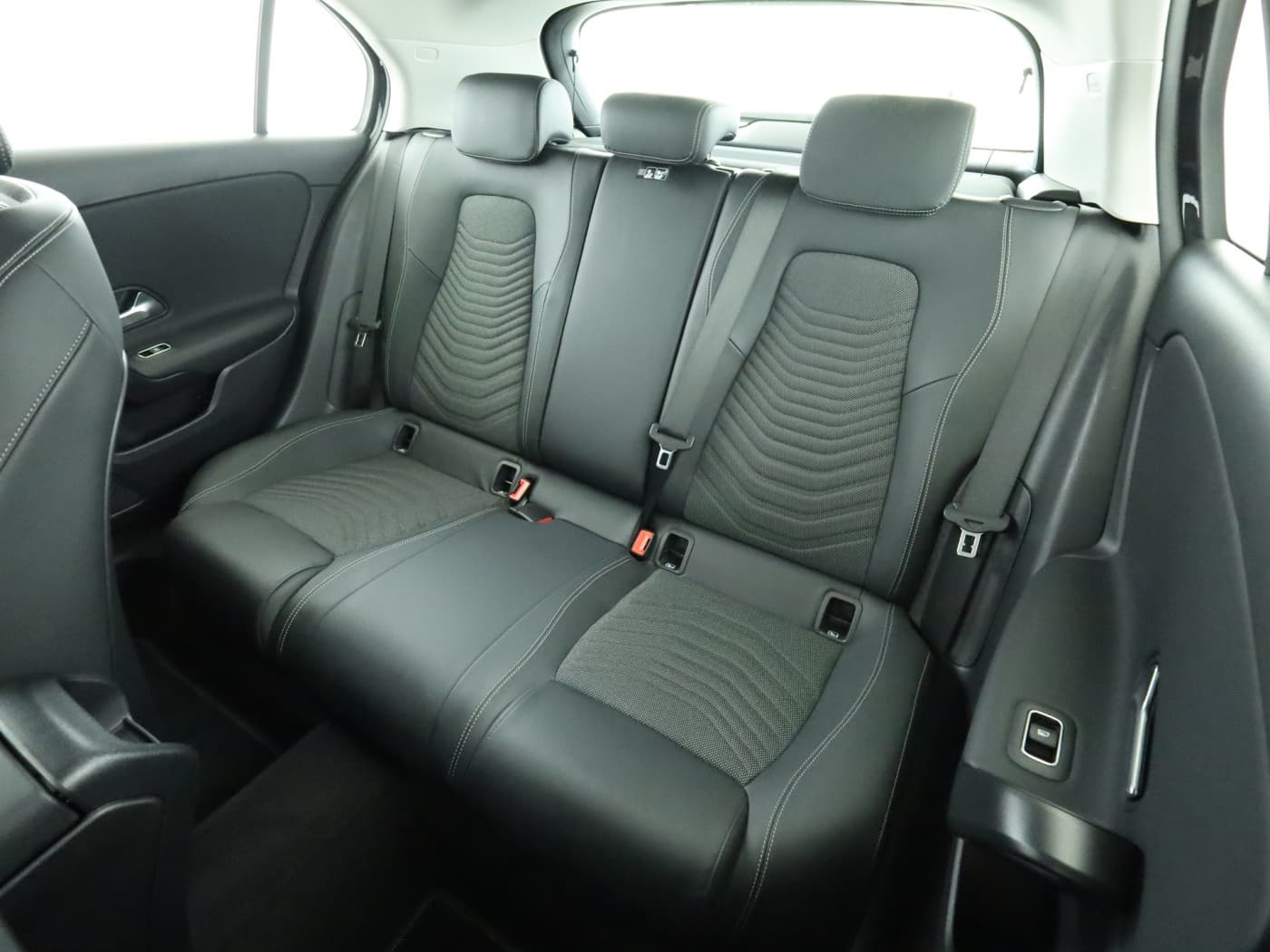 Mercedes-Benz A 250 e Bild 18