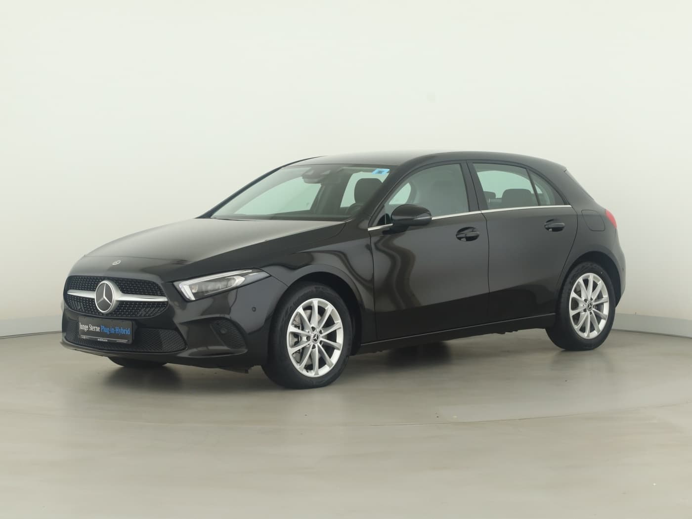 Mercedes-Benz A 250 e Bild 5