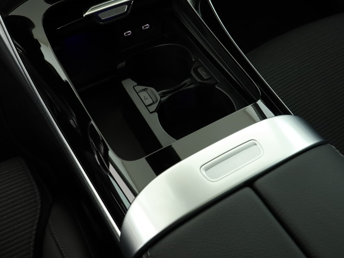 Mercedes-Benz C 180 Bild 15