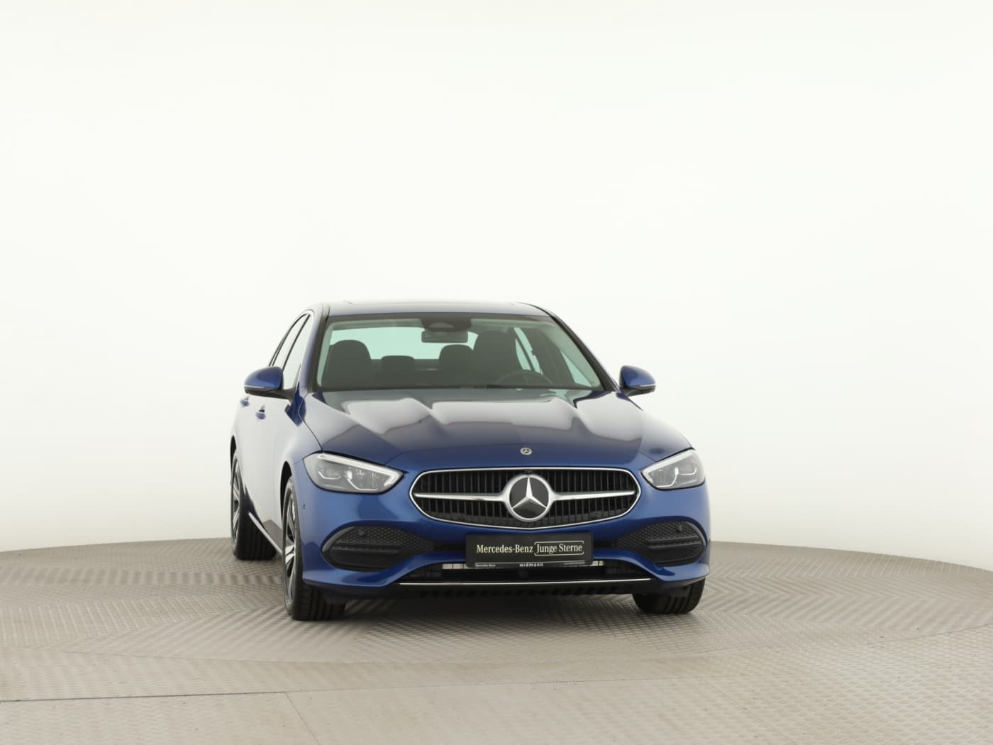 Mercedes-Benz C 180 Bild 3