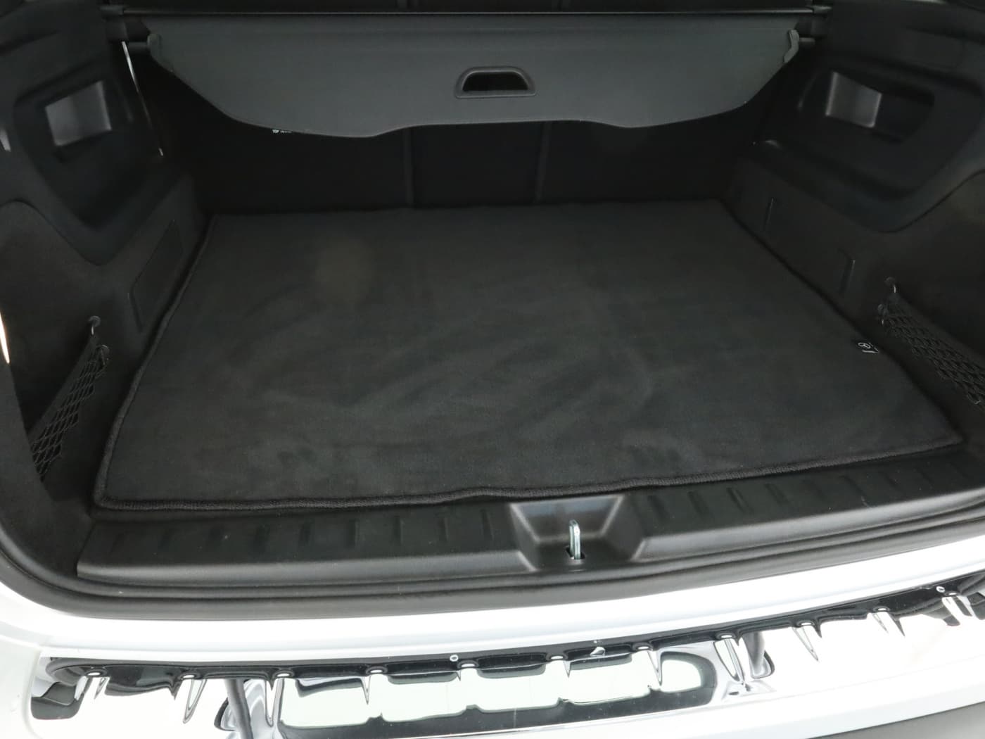 Mercedes-Benz EQB 300 4M Bild 23