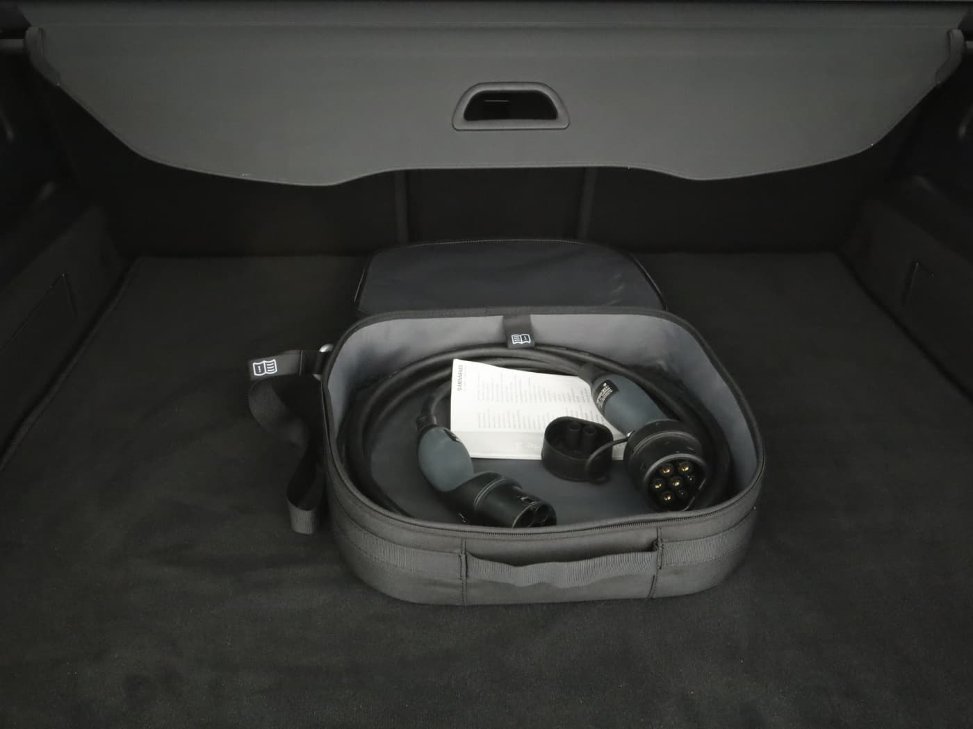 Mercedes-Benz EQB 300 4M Bild 25