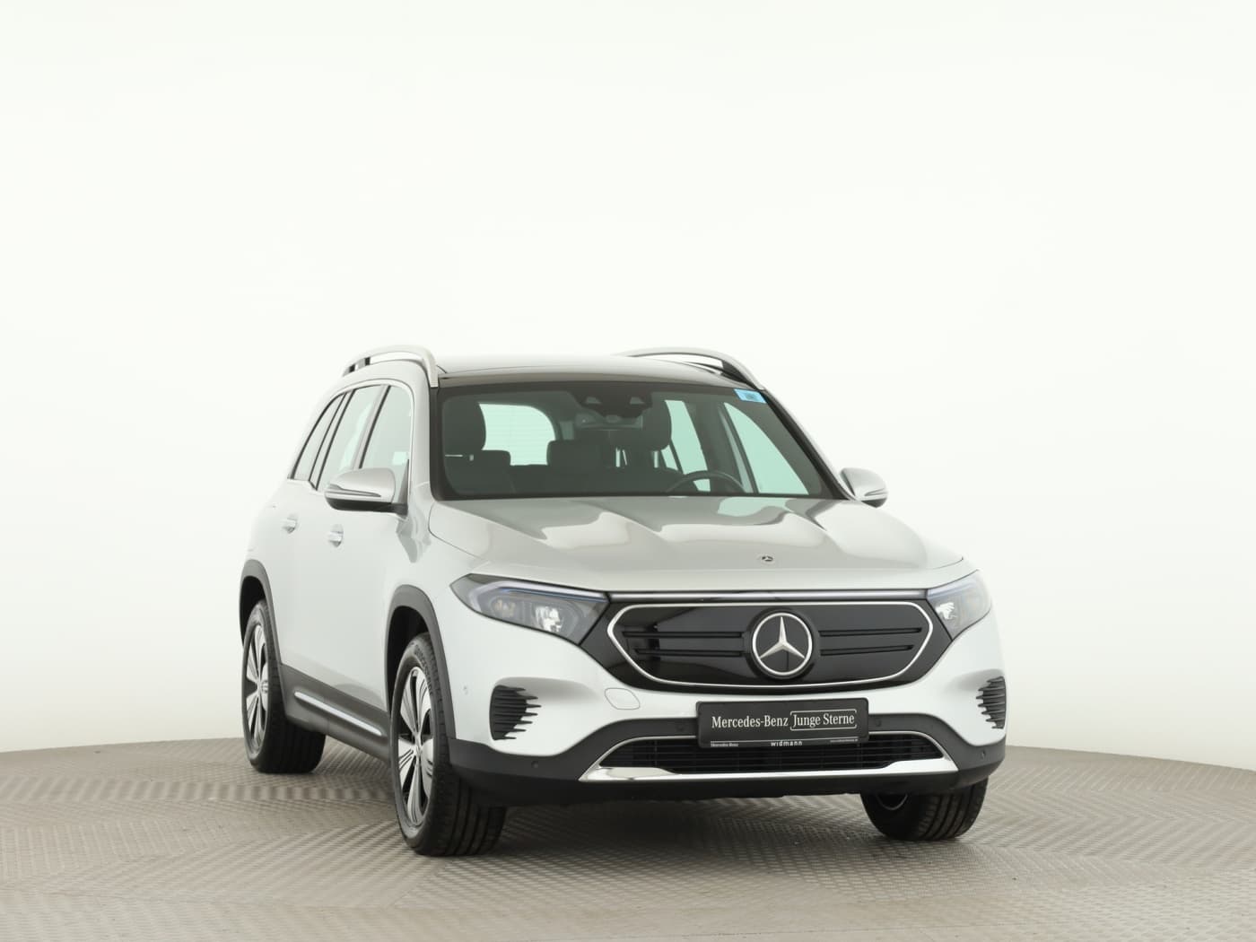 Mercedes-Benz EQB 300 4M Bild 3