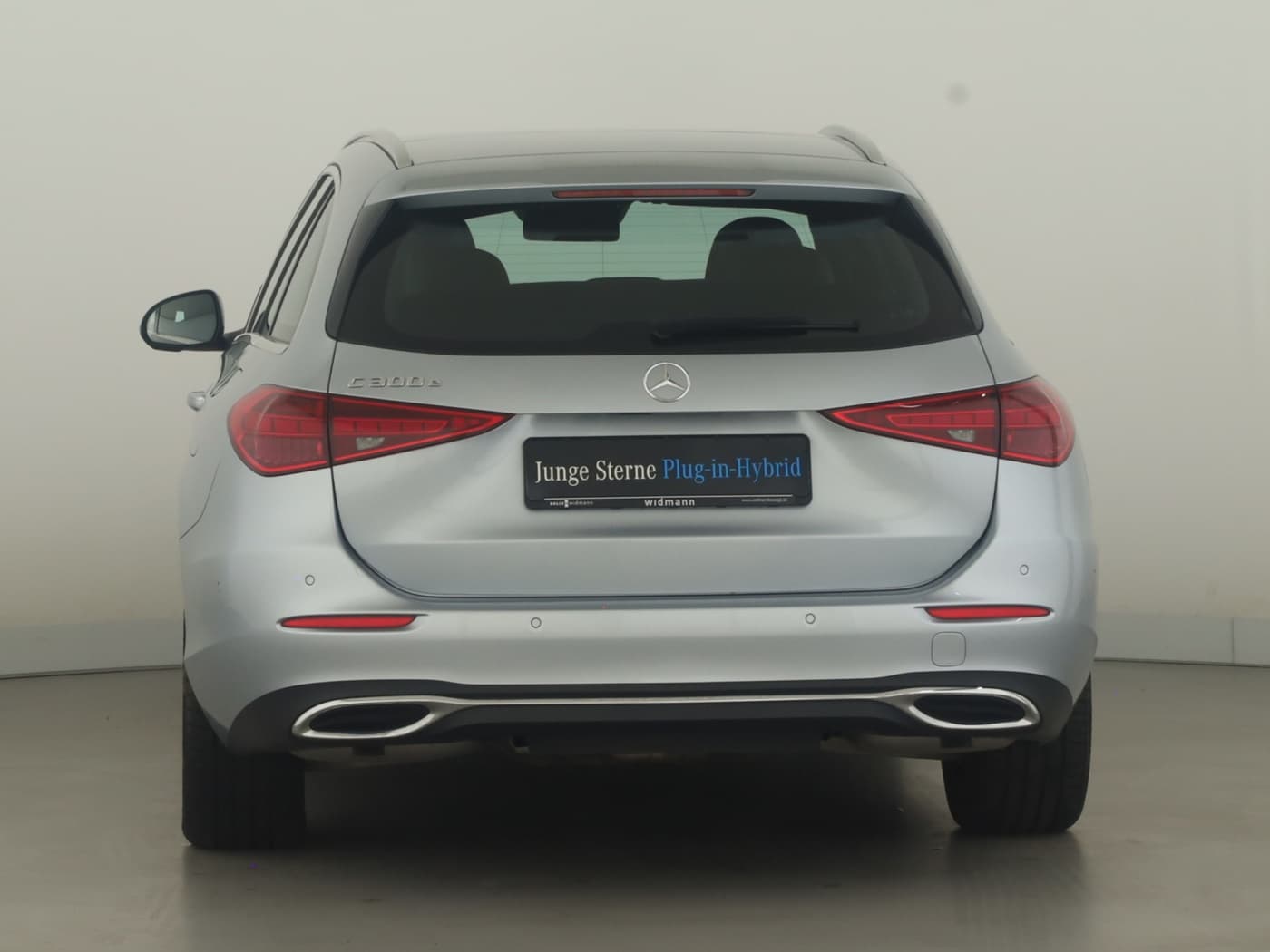 Mercedes-Benz C 300 e T Bild 4