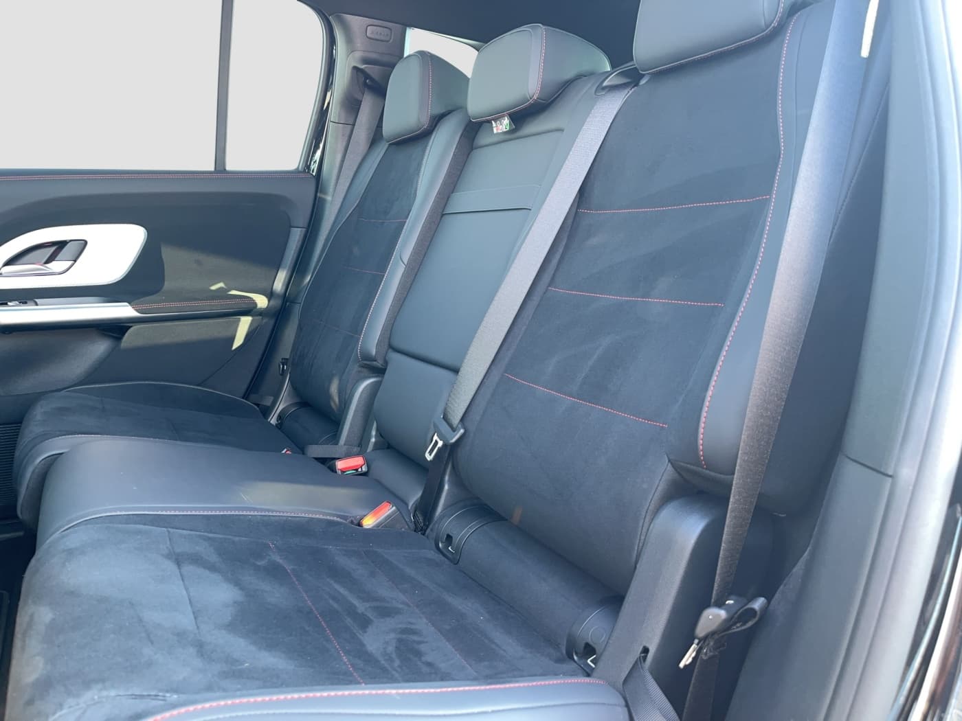 Mercedes-Benz GLB 250+ EQ Bild 16